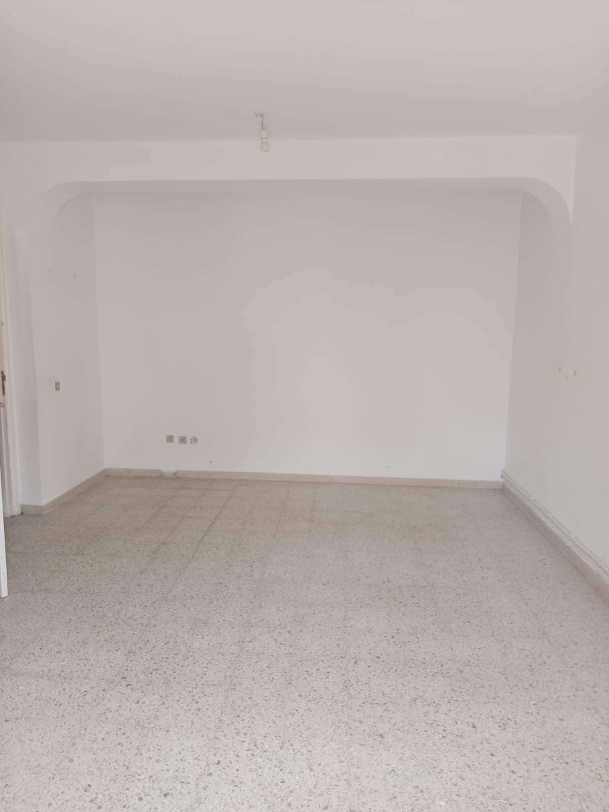 El Menzah El Manar 1 Location Appart. 2 pices Lumineux studio s1  manar1