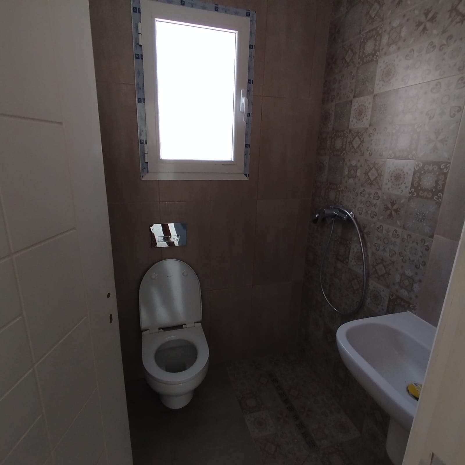 Ariana Ville El Menzah 8 Location Appart. 2 pices Magnifique appartement s1  menzah8