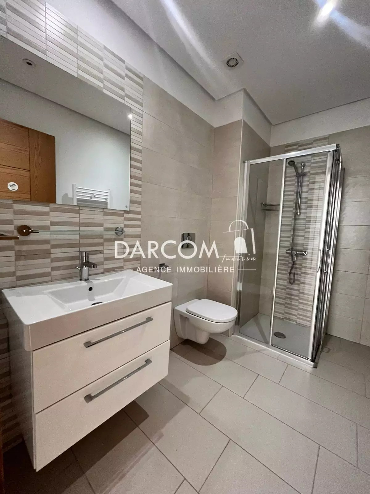 La Soukra Chotrana 1 Location Appart. 4 pices S3 avec jardin et terrasse
