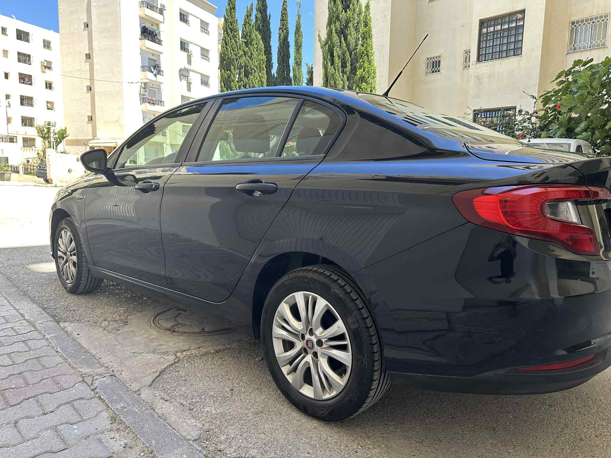 Ariana Ville El Menzah 7 Fiat Tipo Fiat tipo trs bon tat