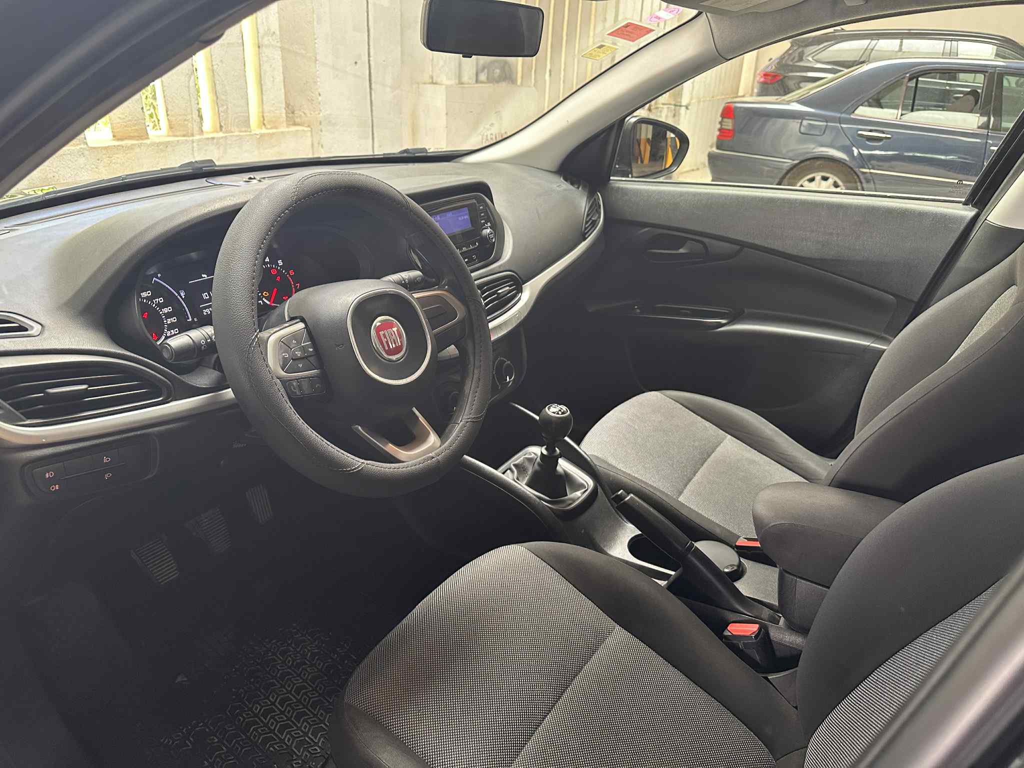 Ariana Ville El Menzah 7 Fiat Tipo Fiat tipo trs bon tat