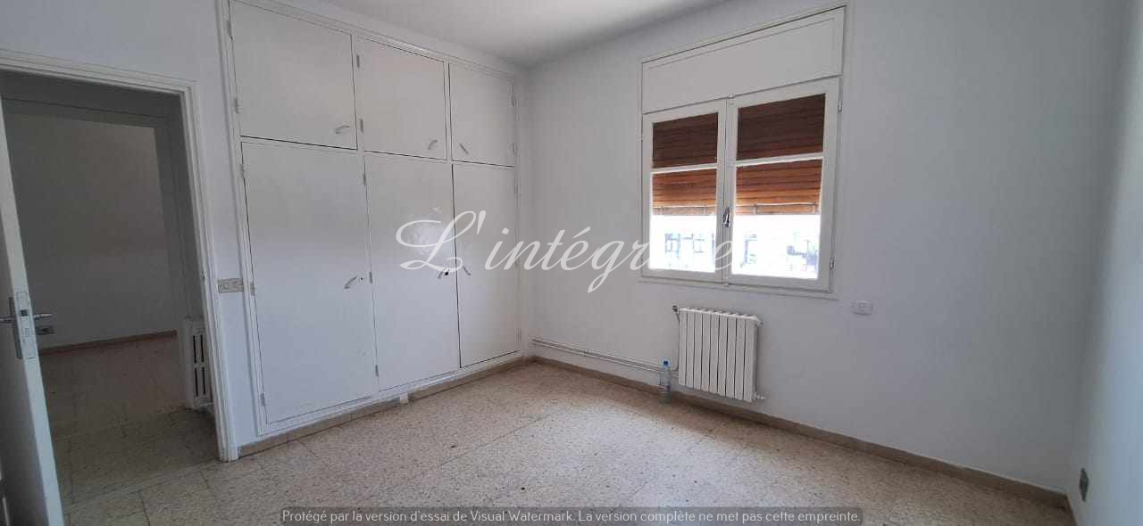 El Menzah El Menzah 9 Location Appart. 4 pices Bel appartement s3