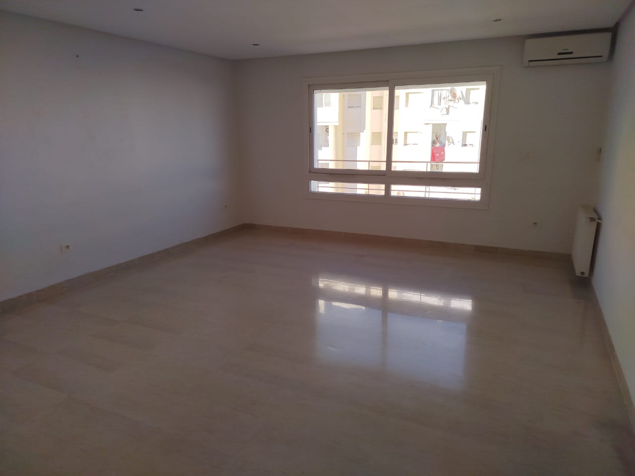 Ariana Ville Riadh Landlous Location Appart. 3 pices Un appartement s 2 riadh landalos