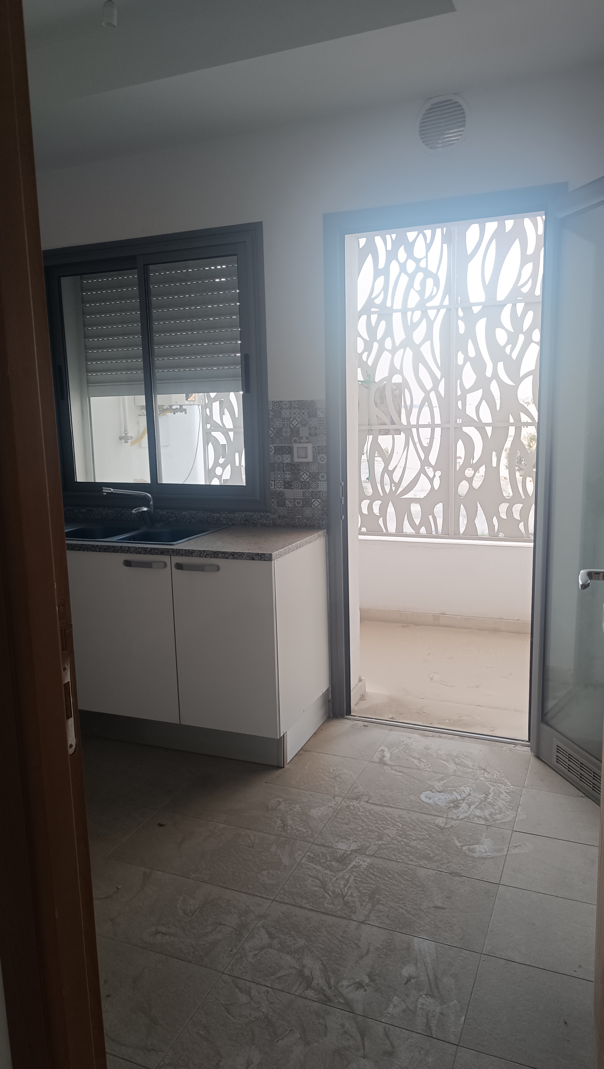 El Mourouj El Mourouj Location Appart. 2 pices App h st tout neuf