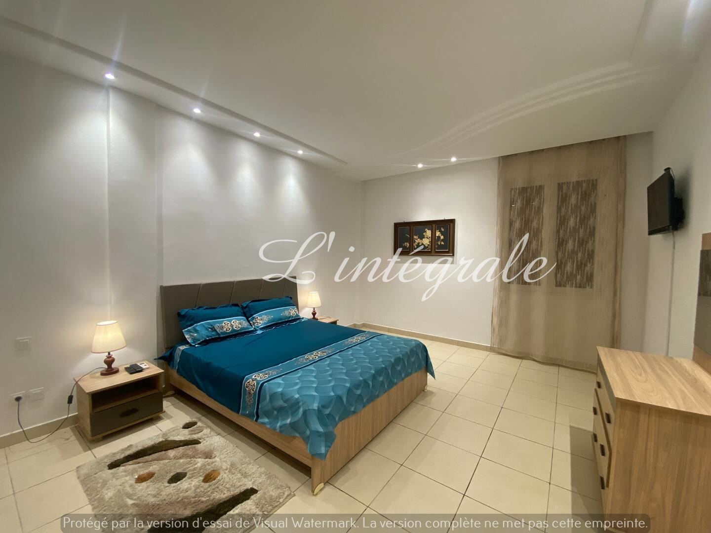 Ariana Ville El Menzah 7 Location Appart. 3 pices Joli s2 richement meubl