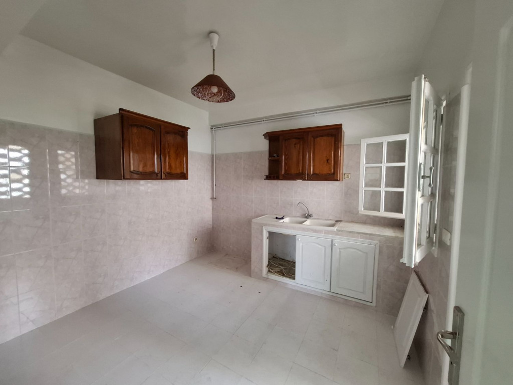 El Mourouj Cite El Mourouj 3 Bis Vente Appart. 2 pices Appartement s2 de 82 m  mourouj 4