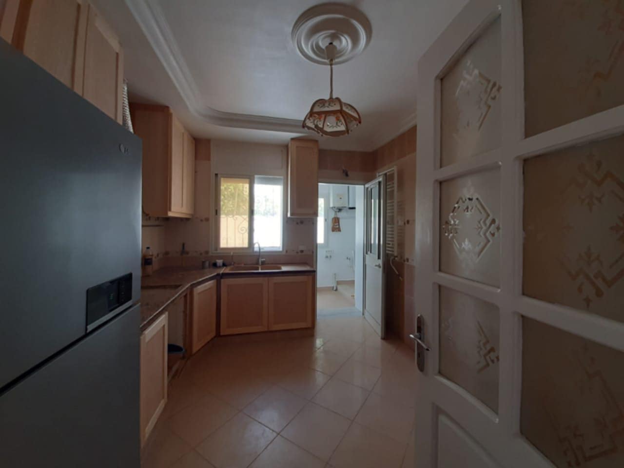 La Marsa El Aouina Location Appart. 4 pices Rez de chausse de villa prs de tlcom