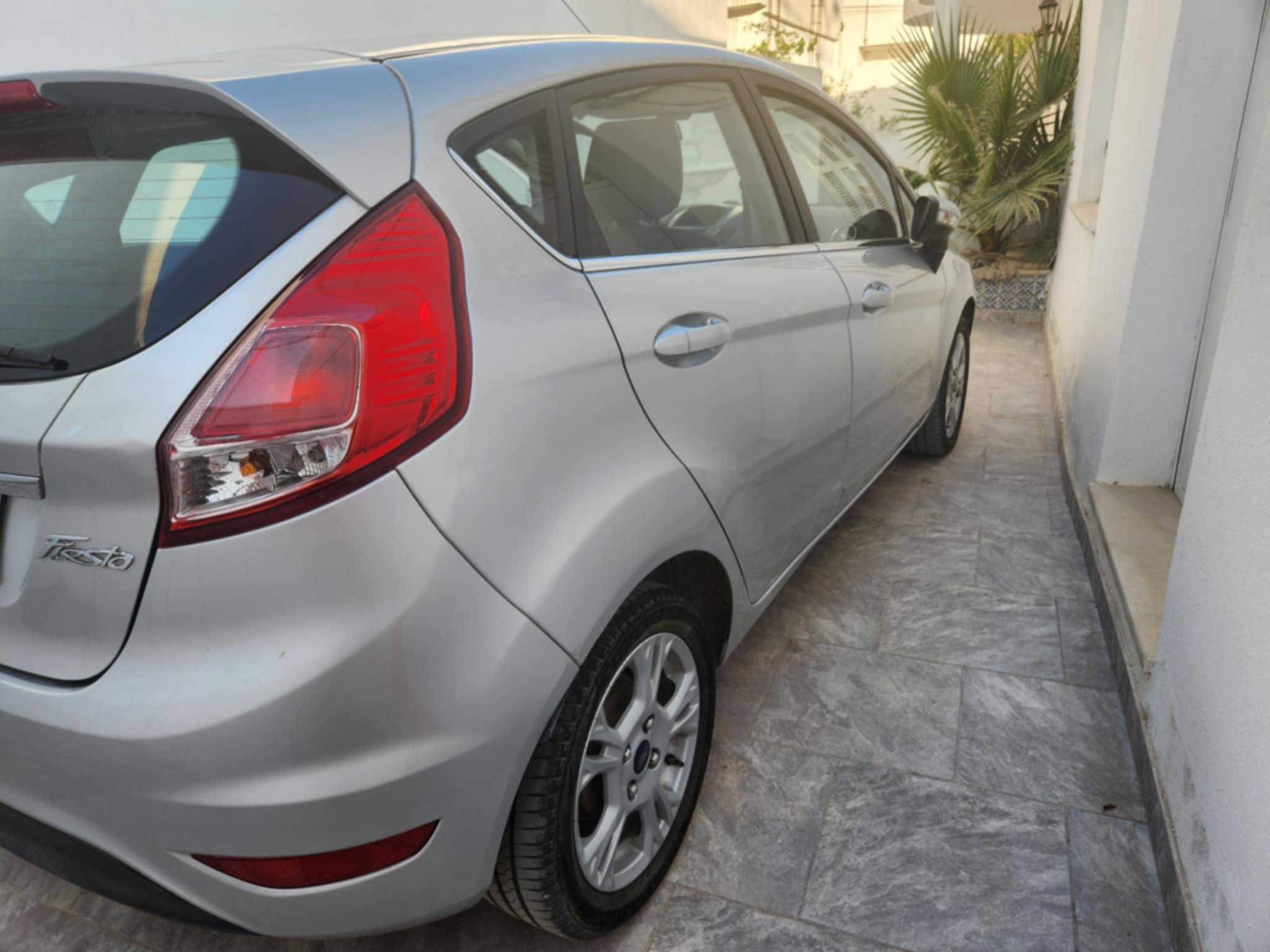 Cite El Khadra Kheireddine Pacha Ford Fiesta Ford fiesta ecoboost 100 chdin