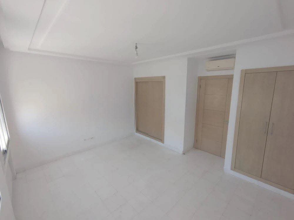 Ariana Ville Cite Ennasr 1 Location Appart. 3 pices S2 1400d ennasr 1