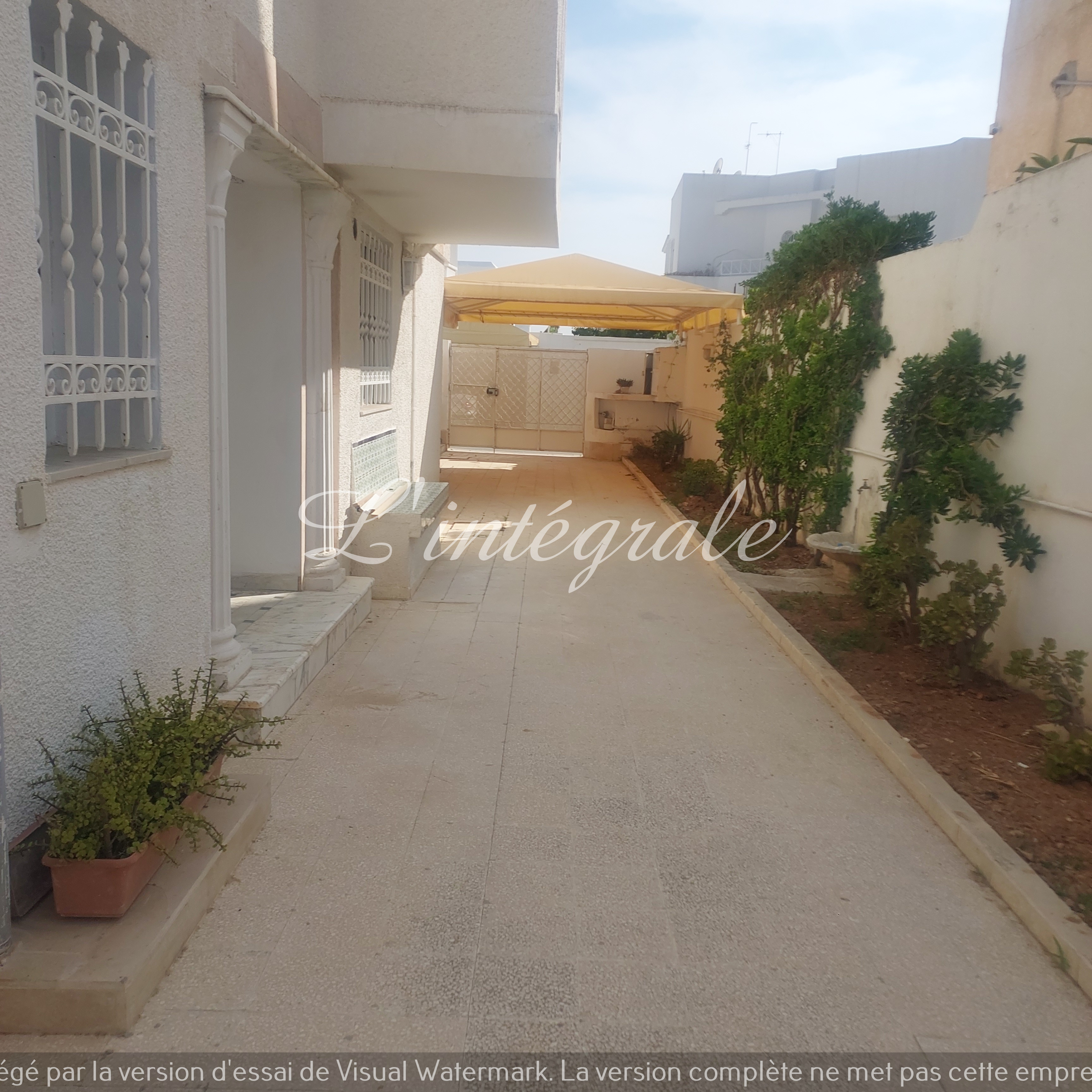Ariana Ville Cite Ennasr 2 Location Maisons Spacieux s3 rez de chausse villa