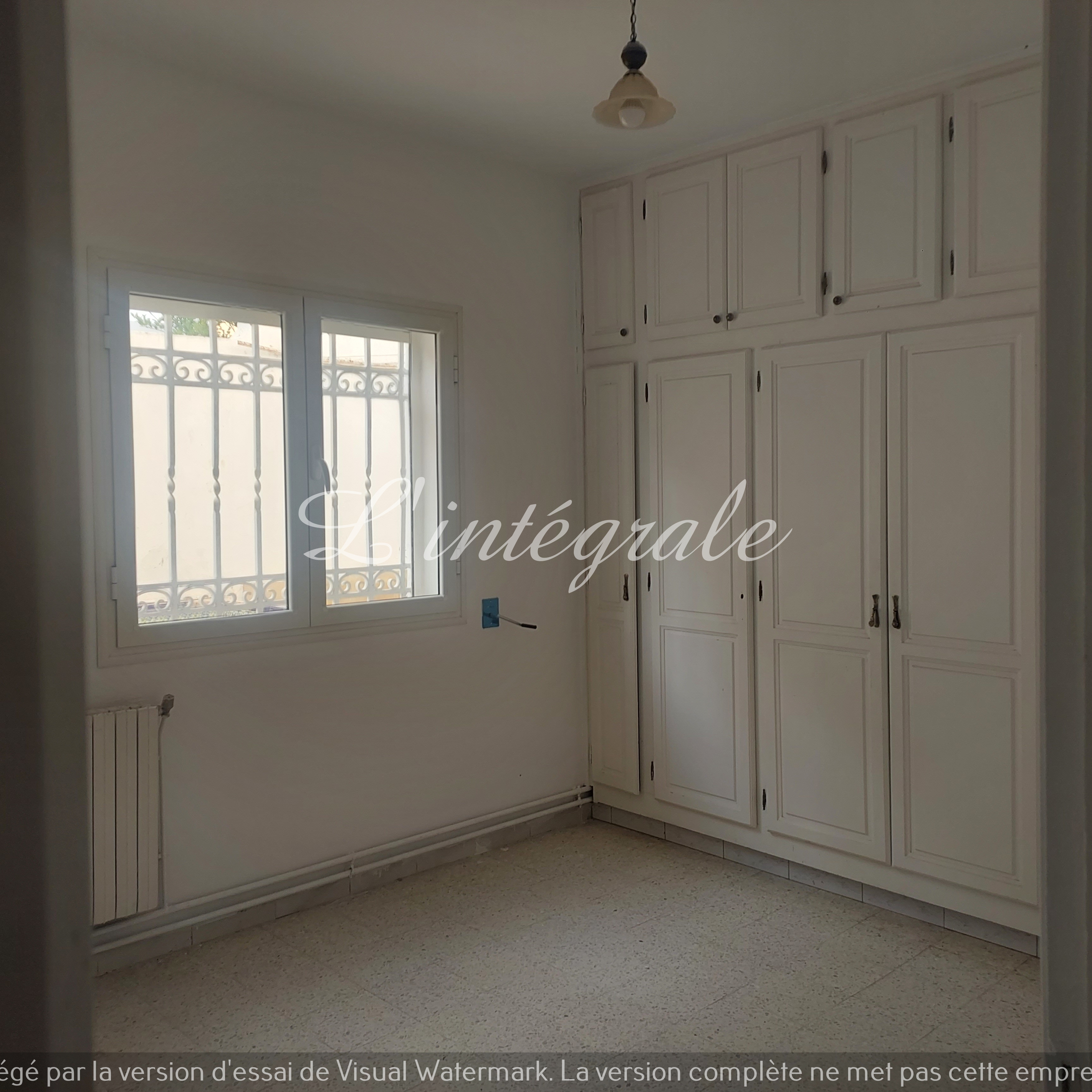 Ariana Ville Cite Ennasr 2 Location Maisons Spacieux s3 rez de chausse villa