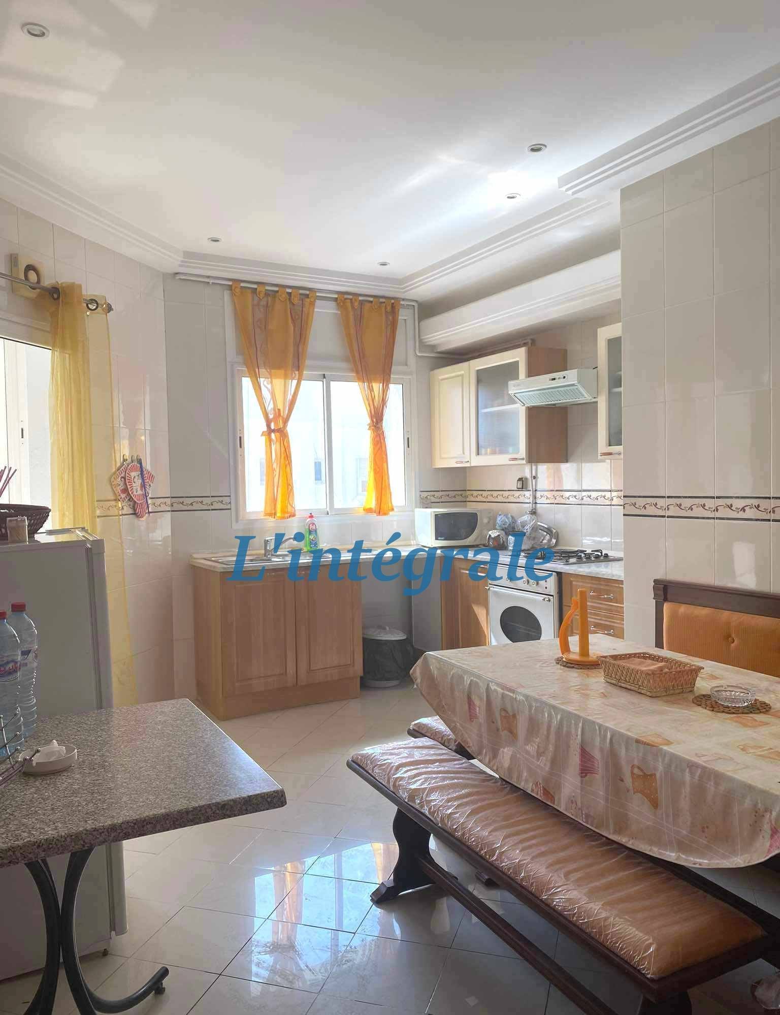 Ariana Ville Cite Ennasr 2 Location Appart. 4 pices Bel appartement s3 meubl