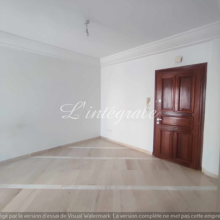 Cite El Khadra Zone urbaine nord Location Appart. 2 pices S1 spacieux pour habitation ou bureau