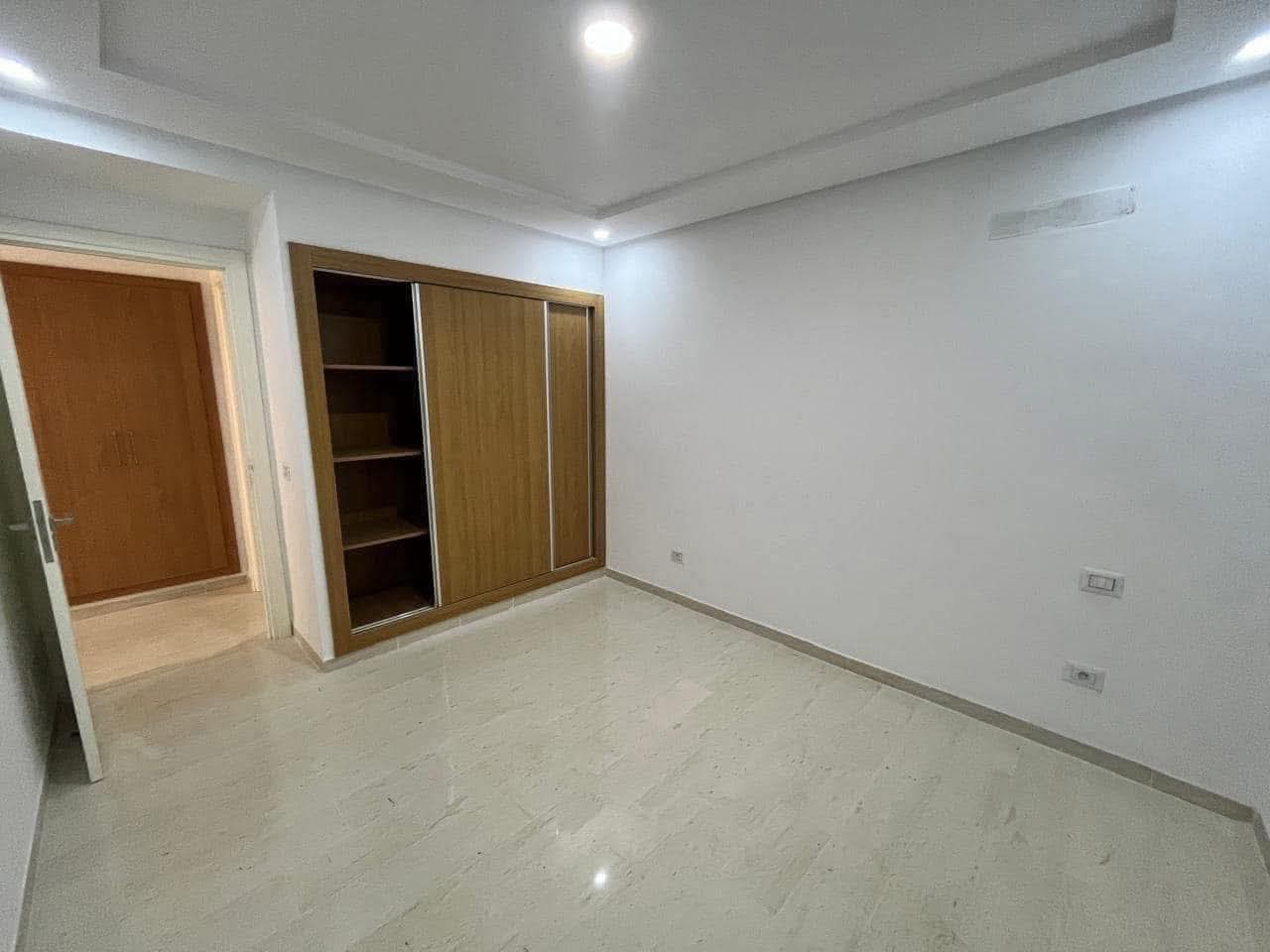 La Soukra La Soukra Location Appart. 2 pices S1 900d soukra