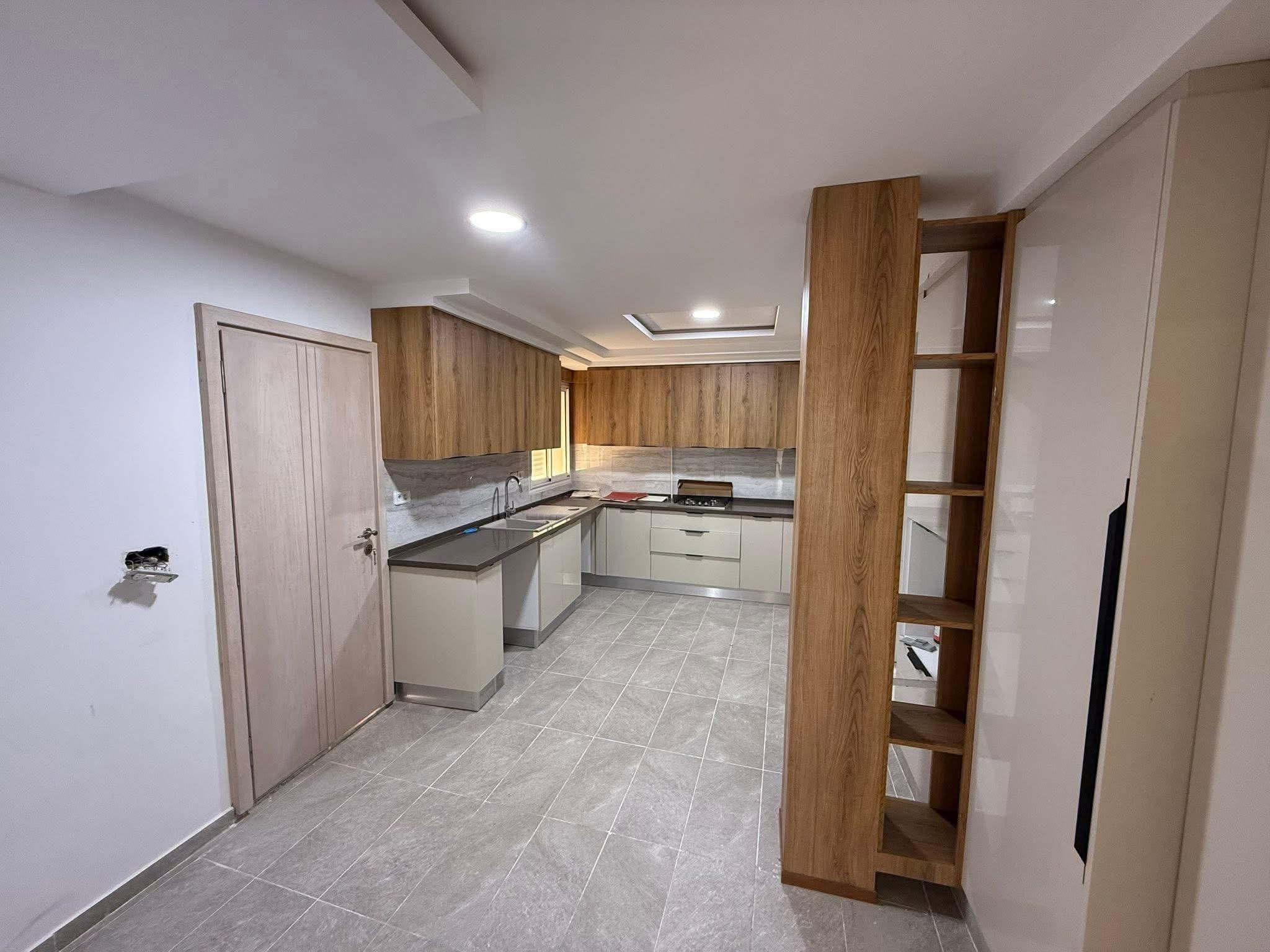 Ariana Ville Cite Ennasr 2 Location Maisons Etage de villa s3 2000 d a ennasr 2
