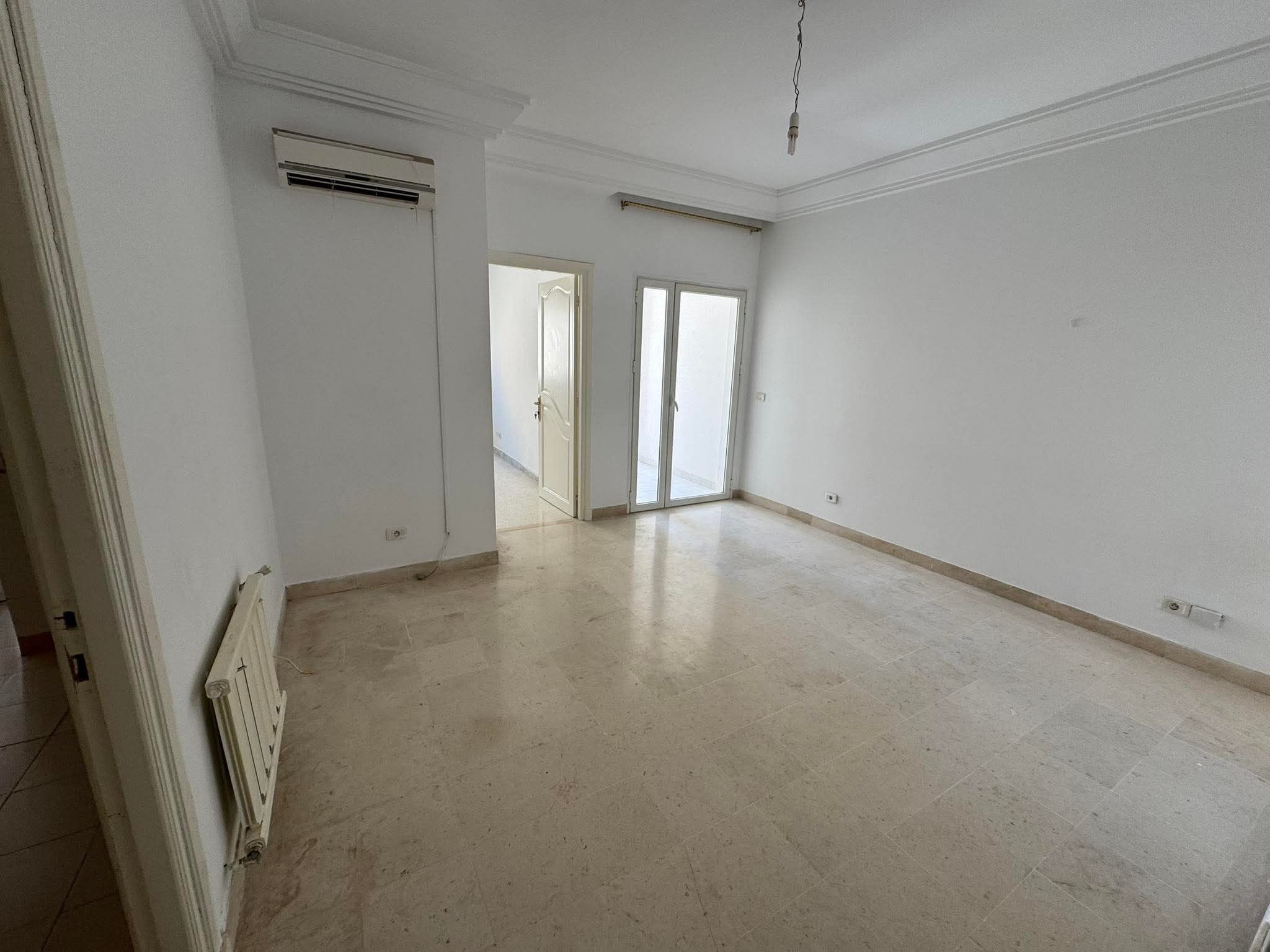 Ariana Ville El Menzah 7 Location Appart. 2 pices S1 850 menzah 7 bis
