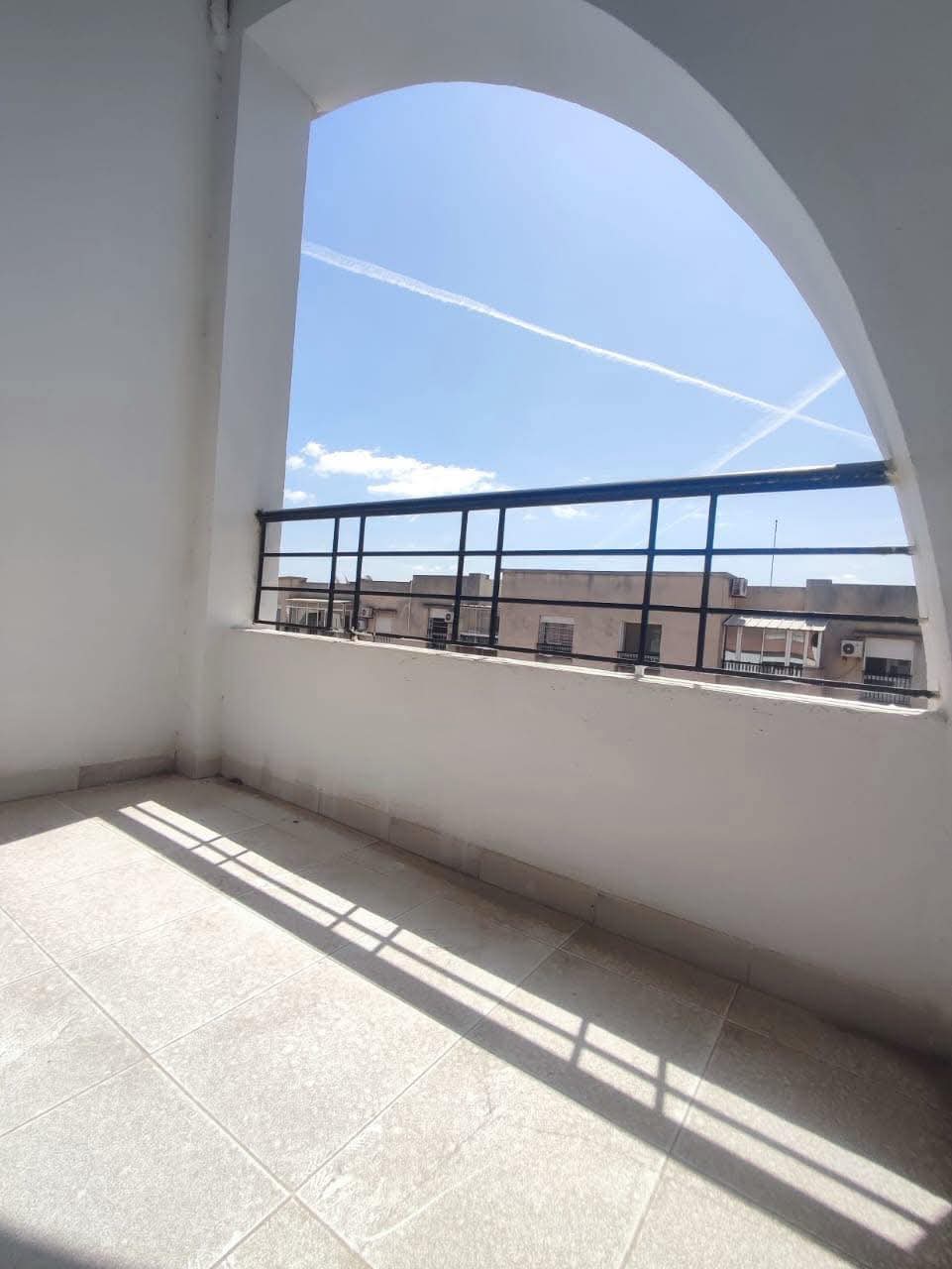 Ariana Ville Riadh Landlous Location Appart. 4 pices S3 riadh el andalous 1300 d