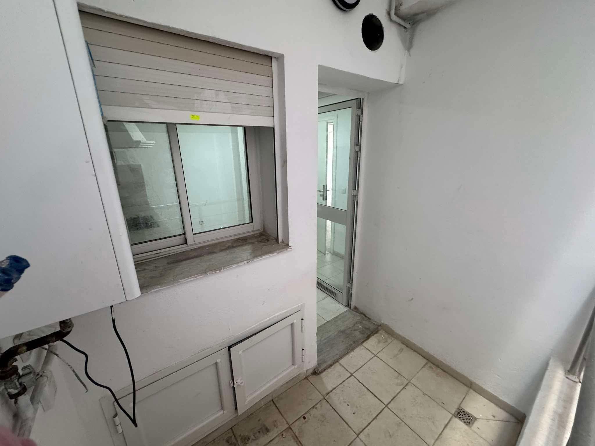 Ariana Ville Riadh Landlous Location Appart. 3 pices S2 1350 d riadh andalous