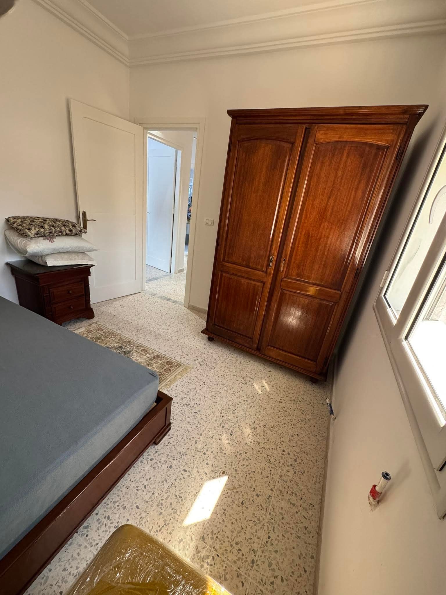 Raoued Ariana Essoughra Location Appart. 3 pices S2 richement meuble 1200d ariana essoughra