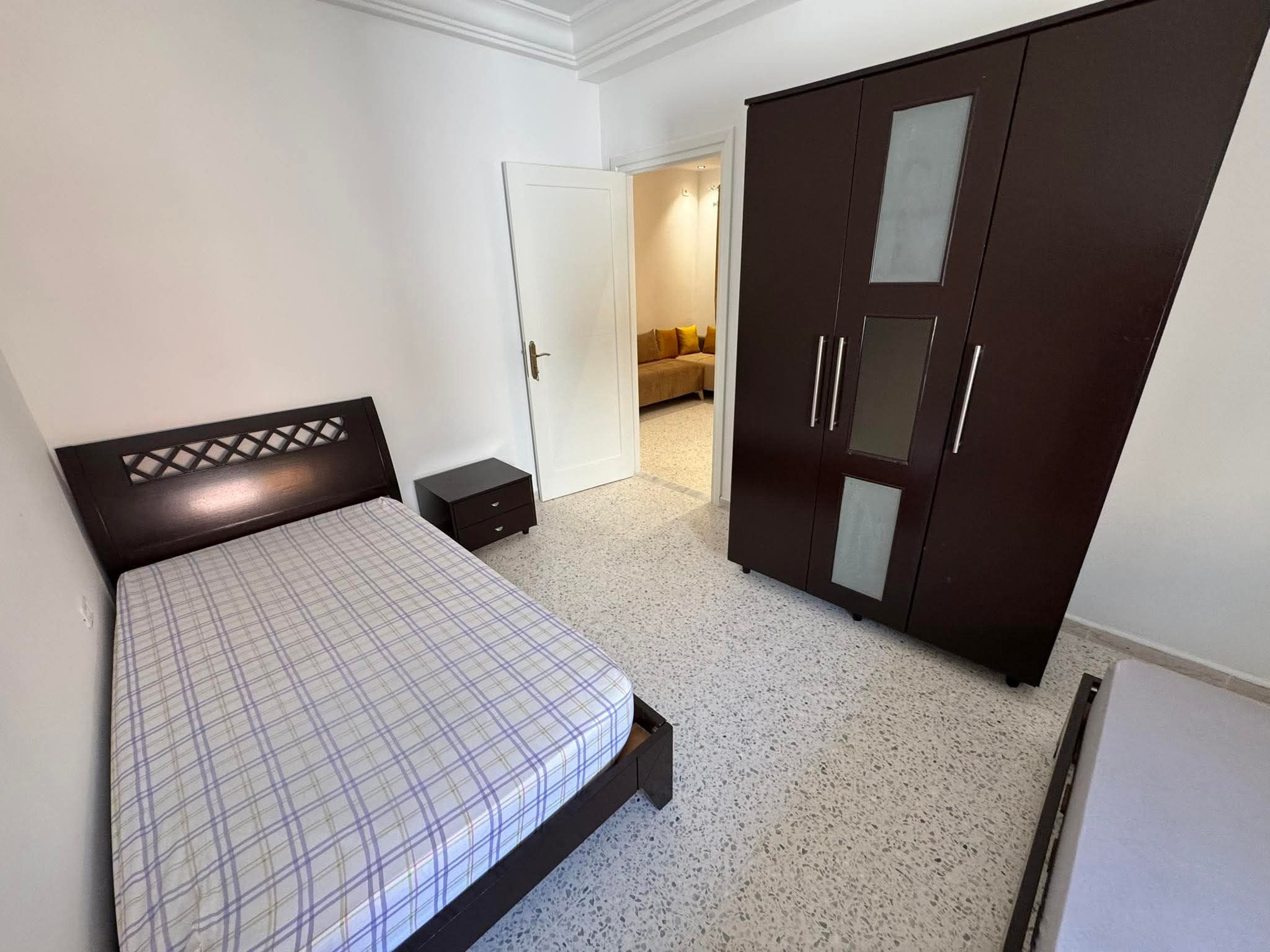 Raoued Ariana Essoughra Location Appart. 3 pices S2 richement meuble 1200d ariana essoughra