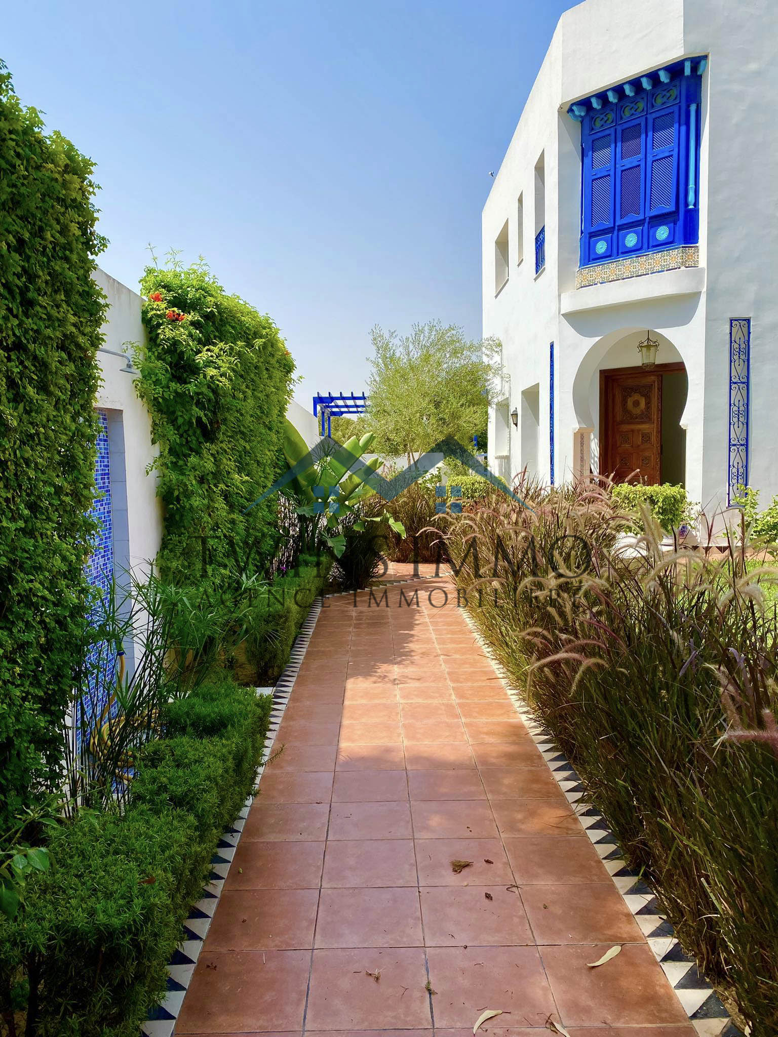 La Marsa Gammart Vente Maisons Villa de 378 m2  gammarth suprieur