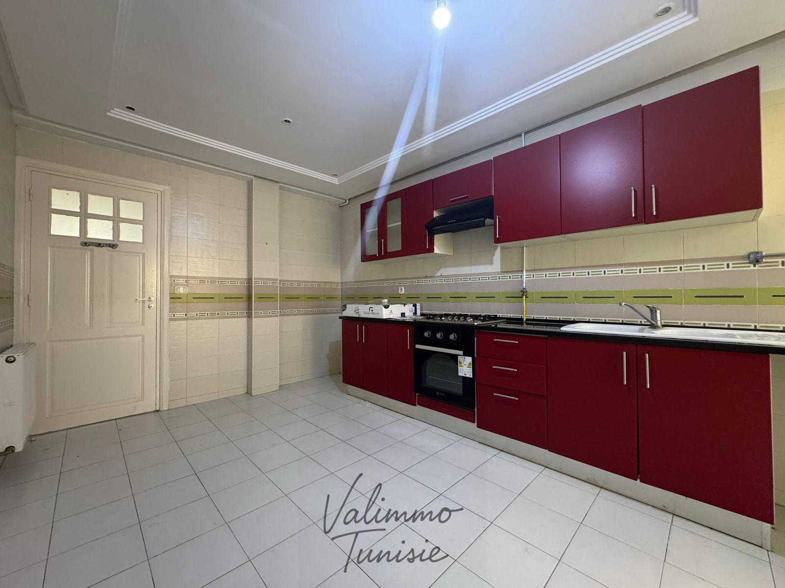 Mnihla Jardins d'el Menzah Location Appart. 4 pices Appartement s3  jadin d'el menzah 2