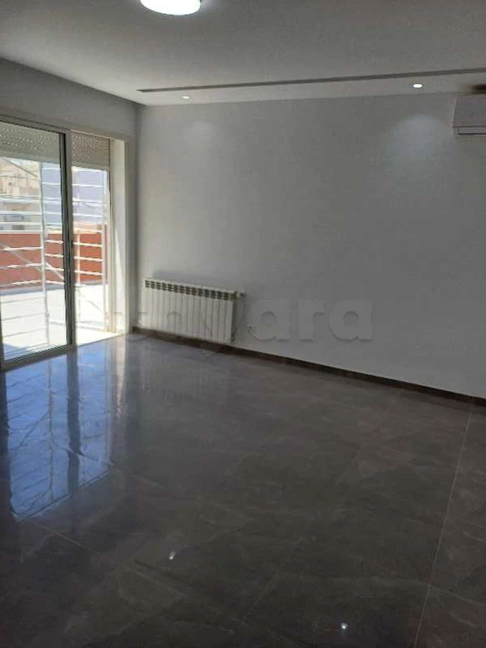Mnihla Jardins d'el Menzah Location Appart. 2 pices Appartement s1 avec terrasse  jardin d'el menzah