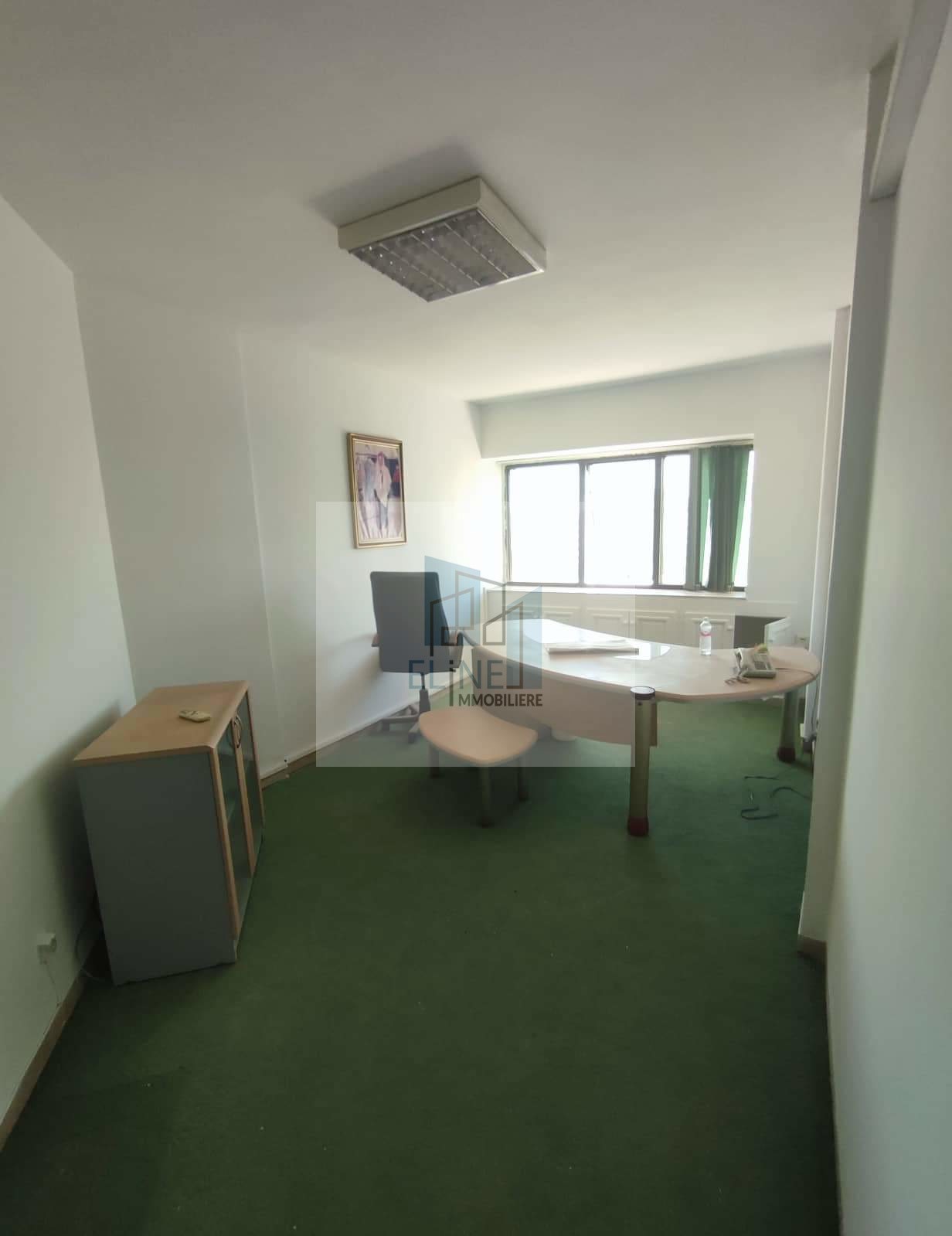Cite El Khadra Kheireddine Pacha Location Appart. 3 pices Bureau h plus 3 a montplaisir