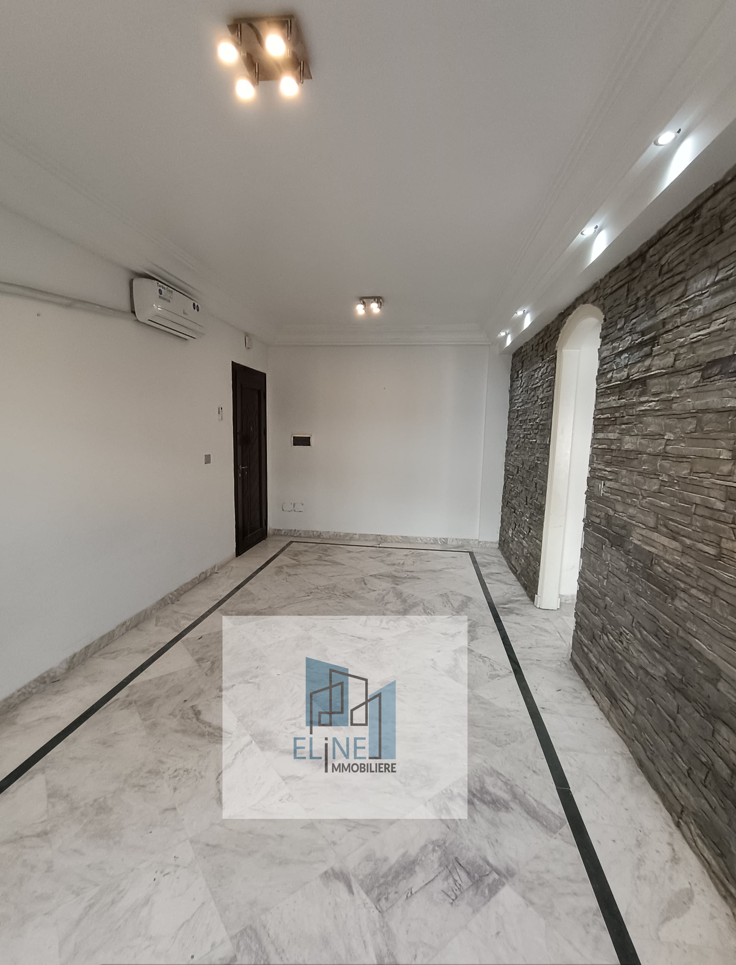 La Marsa El Aouina Vente Appart. 1 pice Appt s plus 1 a citee lwahat