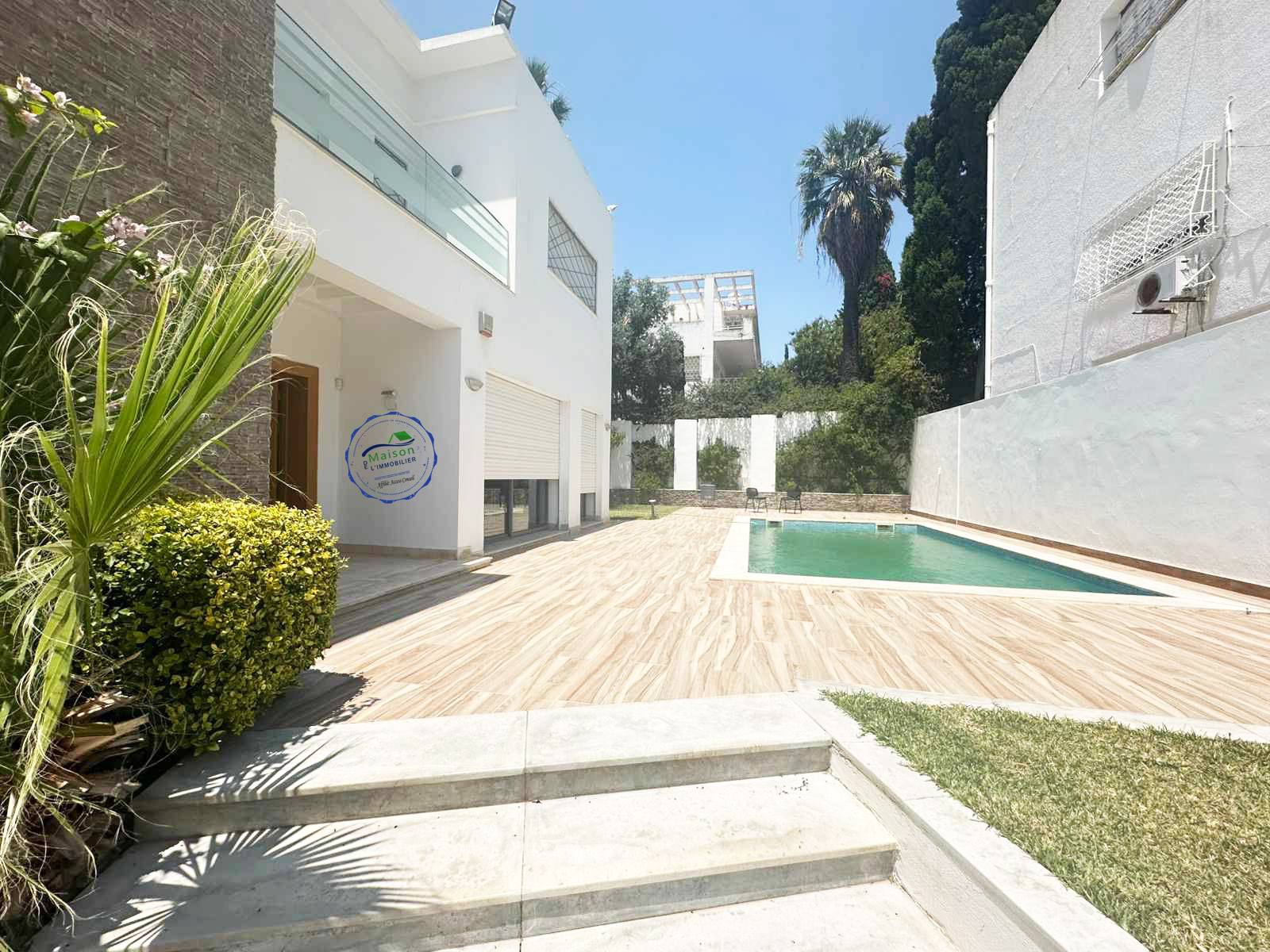 El Menzah El Menzah 1 Location Autre Villa usg habitation ou bureau ac piscine menzah 1