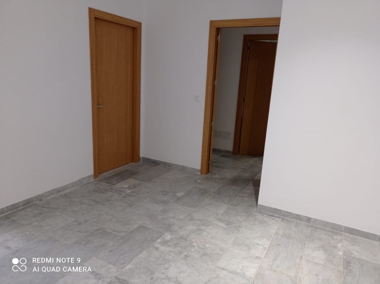Ariana Ville Cite Ennasr 2 Location Appart. 2 pices Ennasr 2 appart s 2  place park terrasse et jardin