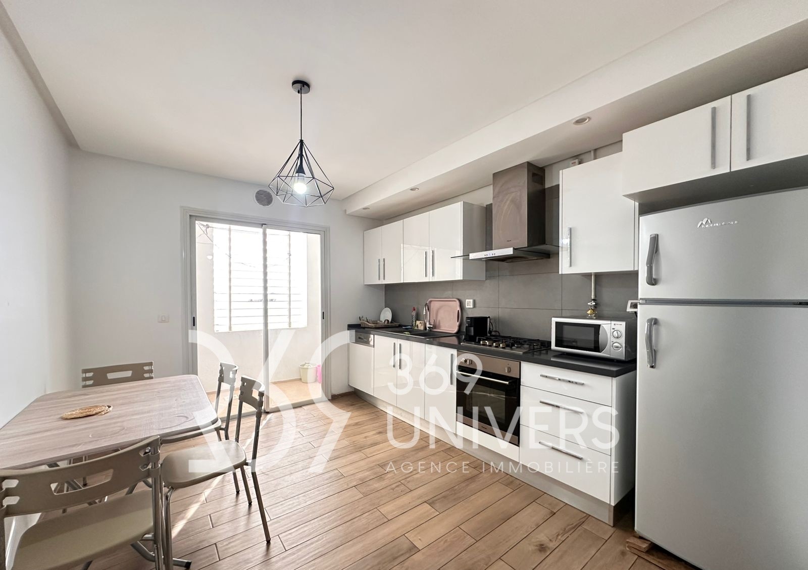 Ain Zaghouan Jardins de Carthage Location Appart. 3 pices Appartement avec terrasse aux jardins de carthage