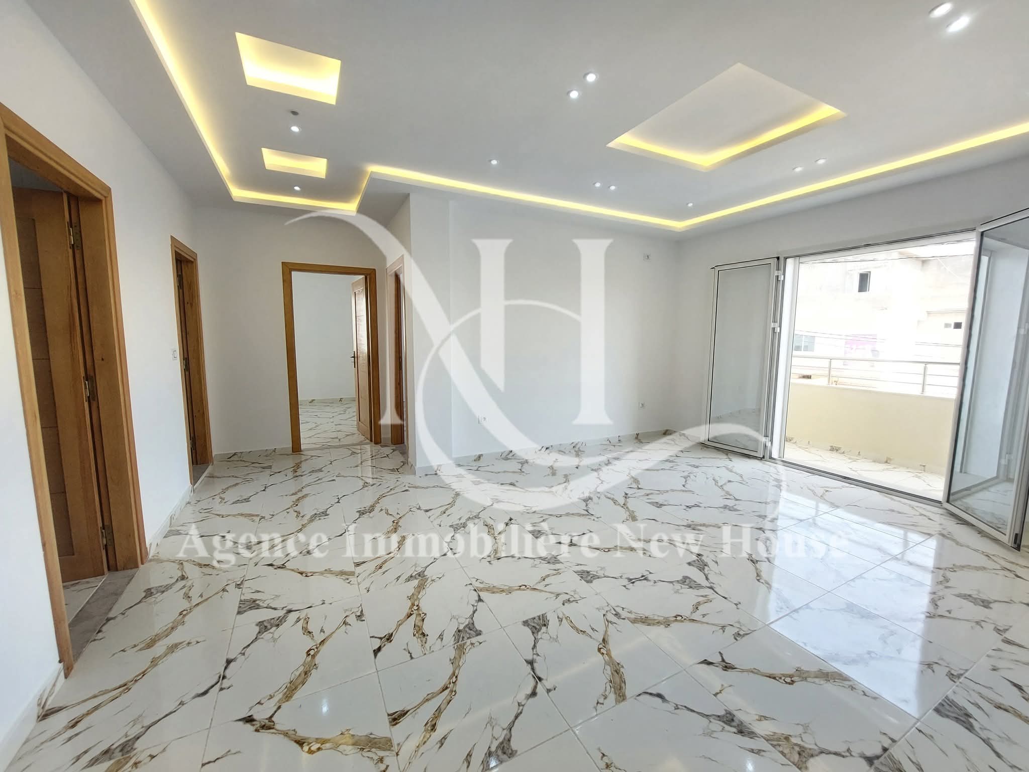 Bizerte Nord Bizerte Location Appart. 4 pices Un appartement moderne sur la route principale