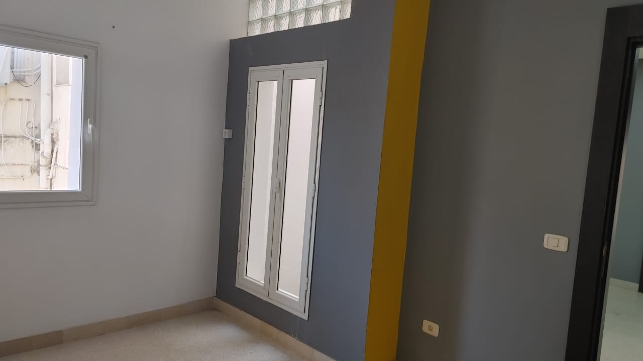 Bab Bhar Habib Thameur Location Appart. 3 pices Bureau centre ville tunis