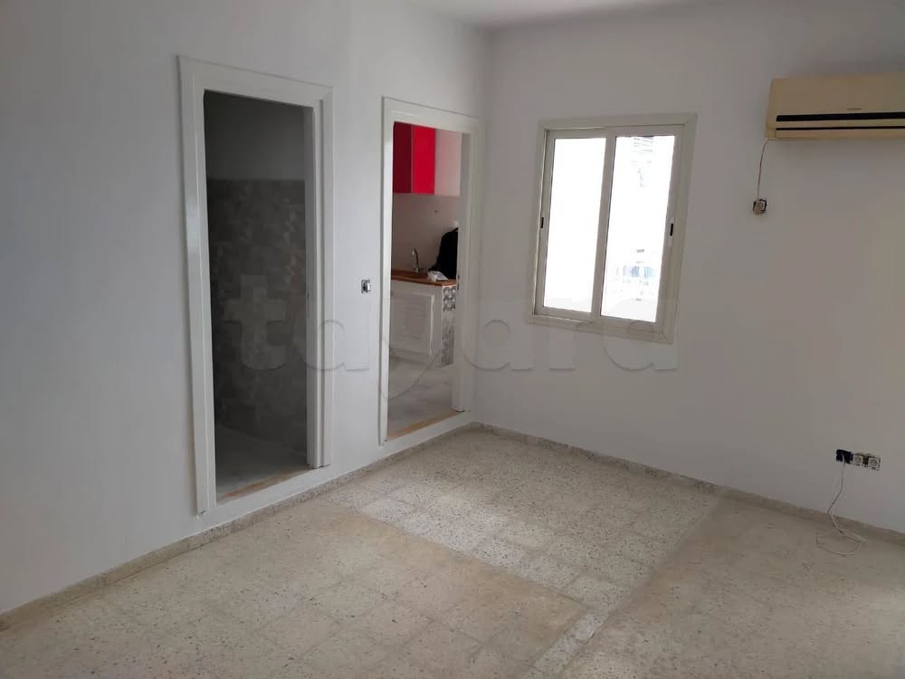 El Menzah El Manar 1 Location Appart. 2 pices Appart s1 situ  manar 1