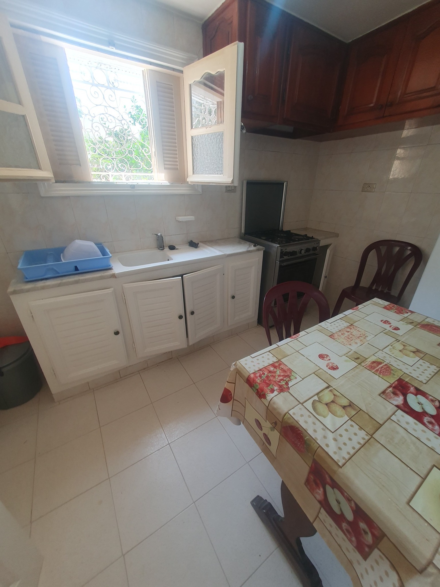 El Menzah El Manar 1 Location Appart. 1 pice Studio s0 situ  manar 1