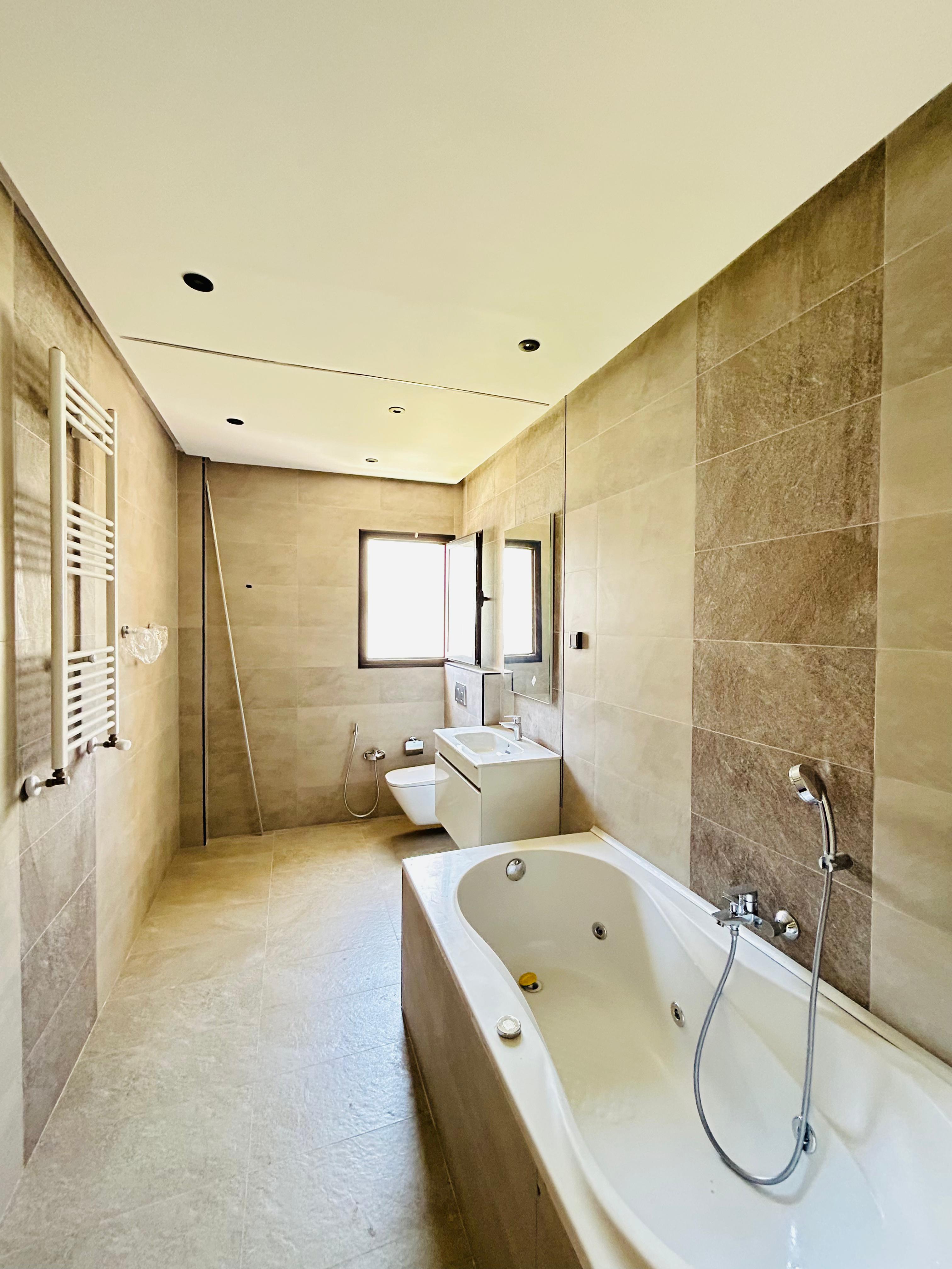 La Soukra La Soukra Vente Duplex Villa jumele neuve s4 avec piscine  la soukra