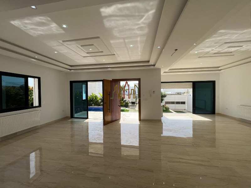 Hammamet Hammamet Vente Appart. 5 pices+ V493 villa vif luxe