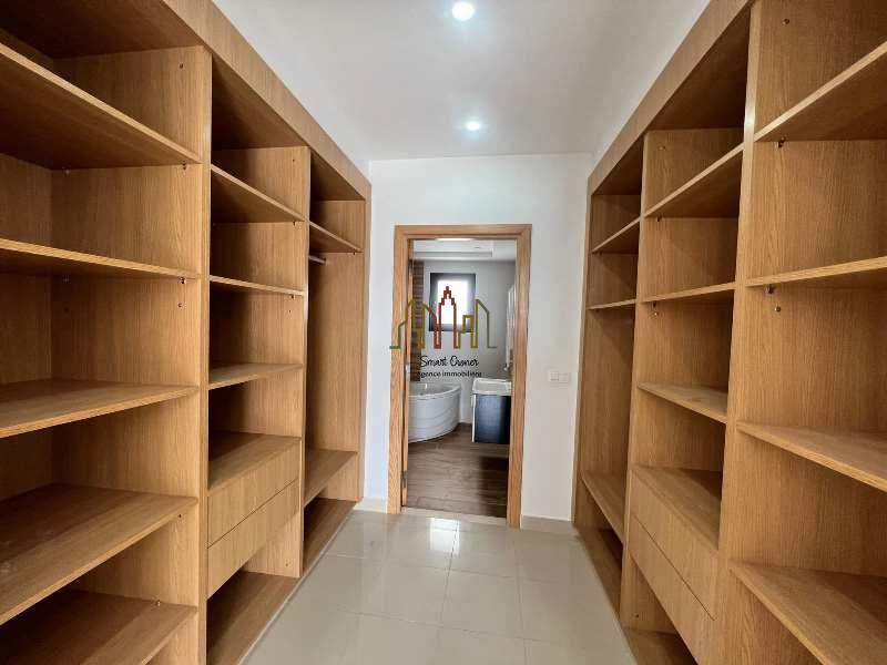 Hammamet Hammamet Vente Appart. 5 pices+ V493 villa vif luxe
