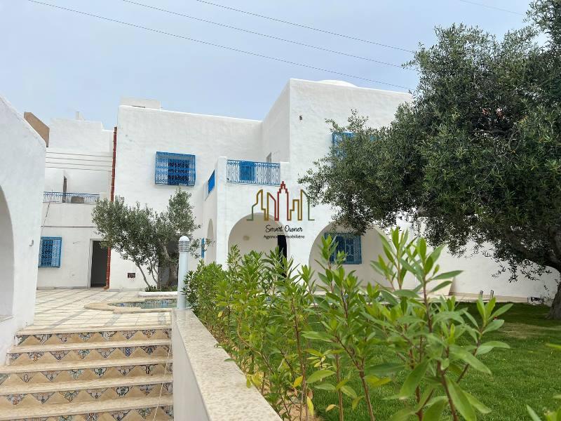 Hammamet Hammamet Vente Appart. 5 pices+ V391 villa kar villa