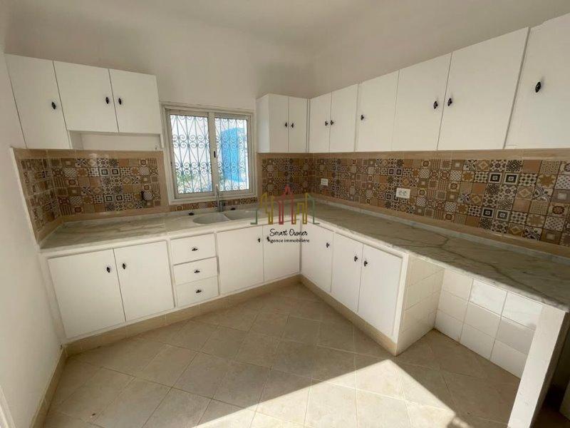 Hammamet Hammamet Vente Appart. 5 pices+ V391 villa kar villa