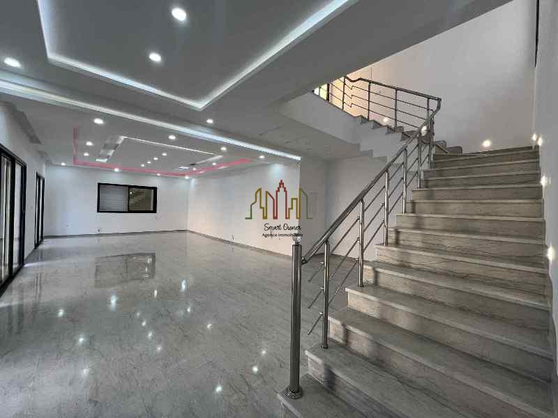 Hammamet Hammamet Vente Appart. 5 pices+ V563 villa versace