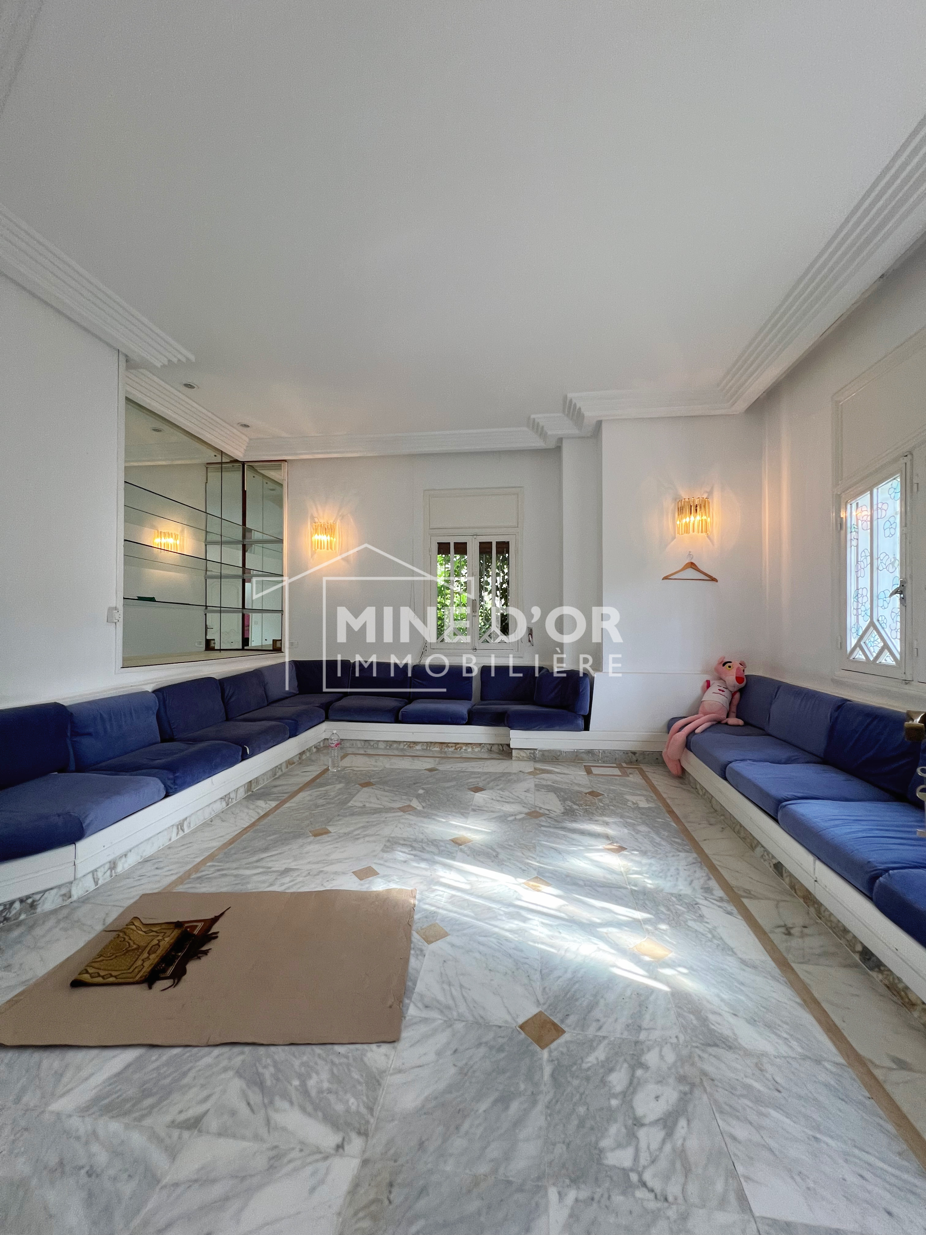 El Menzah El Menzah 9 Location Maisons Al villa indpendante et sur 3 niveaux  menzah 9b
