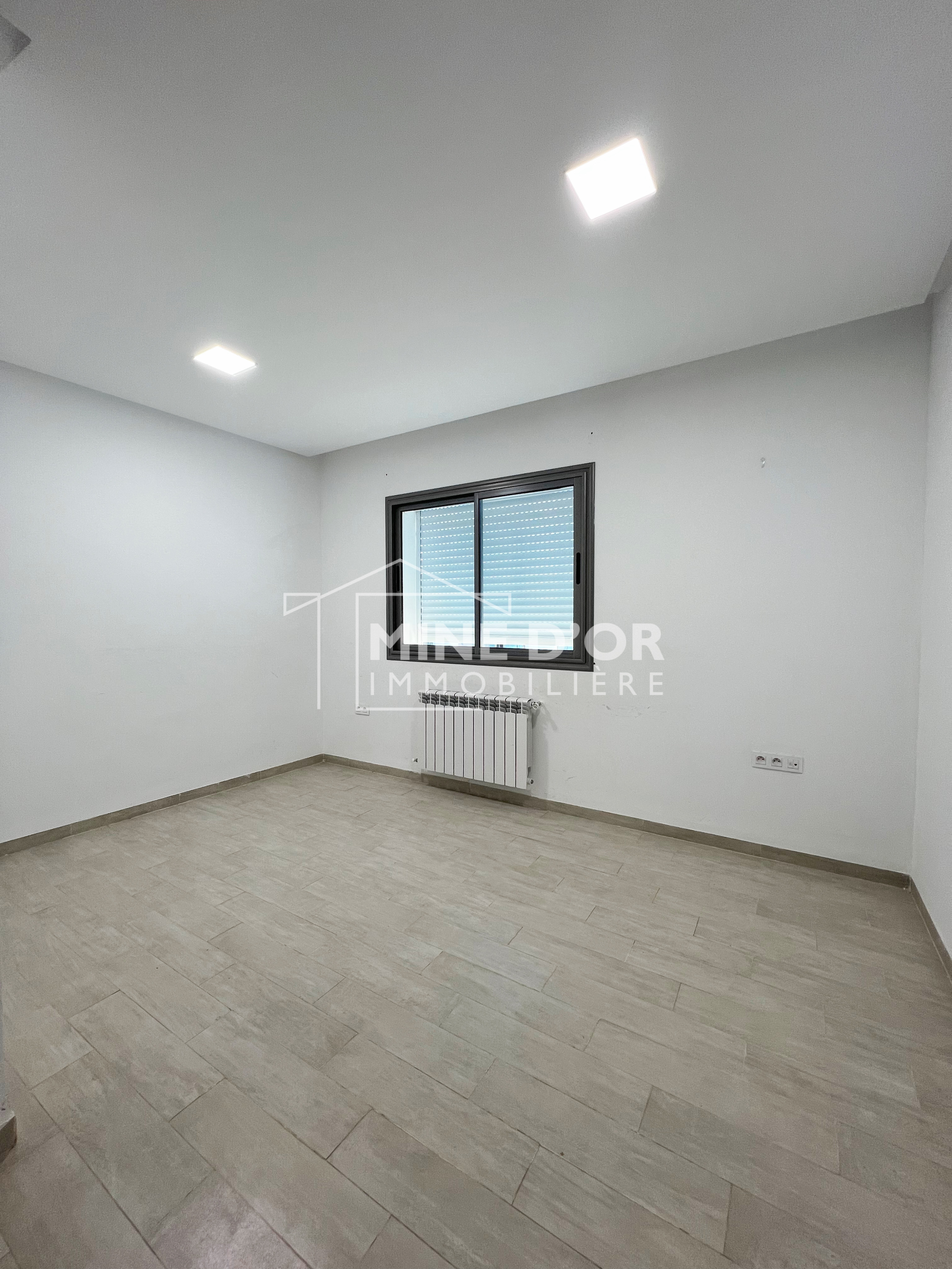 Bab Bhar Montplaisir Bureaux & Commerces Bureau Al bureau h2 hts a monplaisir