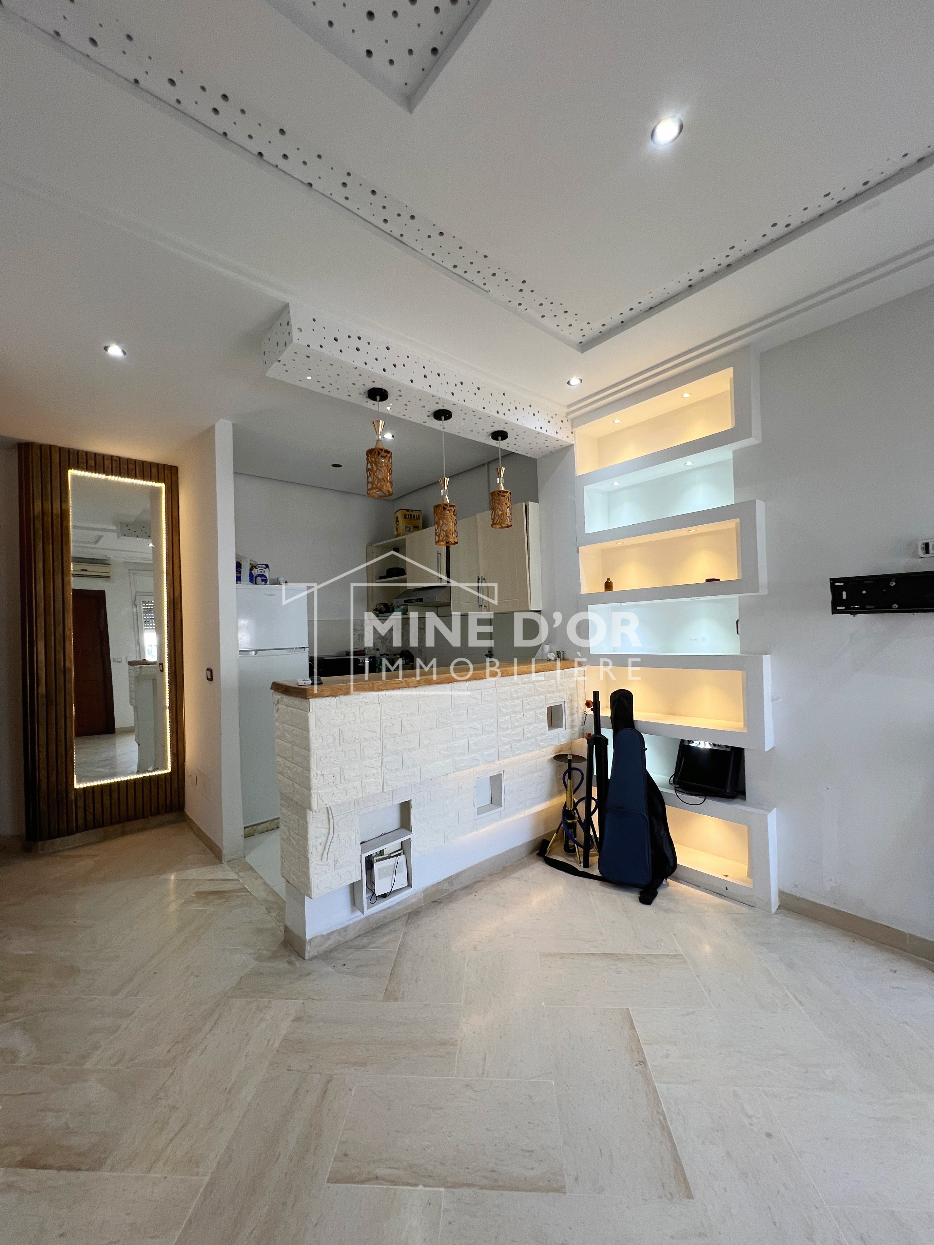 Cite El Khadra Zone urbaine nord Vente Appart. 2 pices Av apprt s1 rnov au coeur de centre urbain nord
