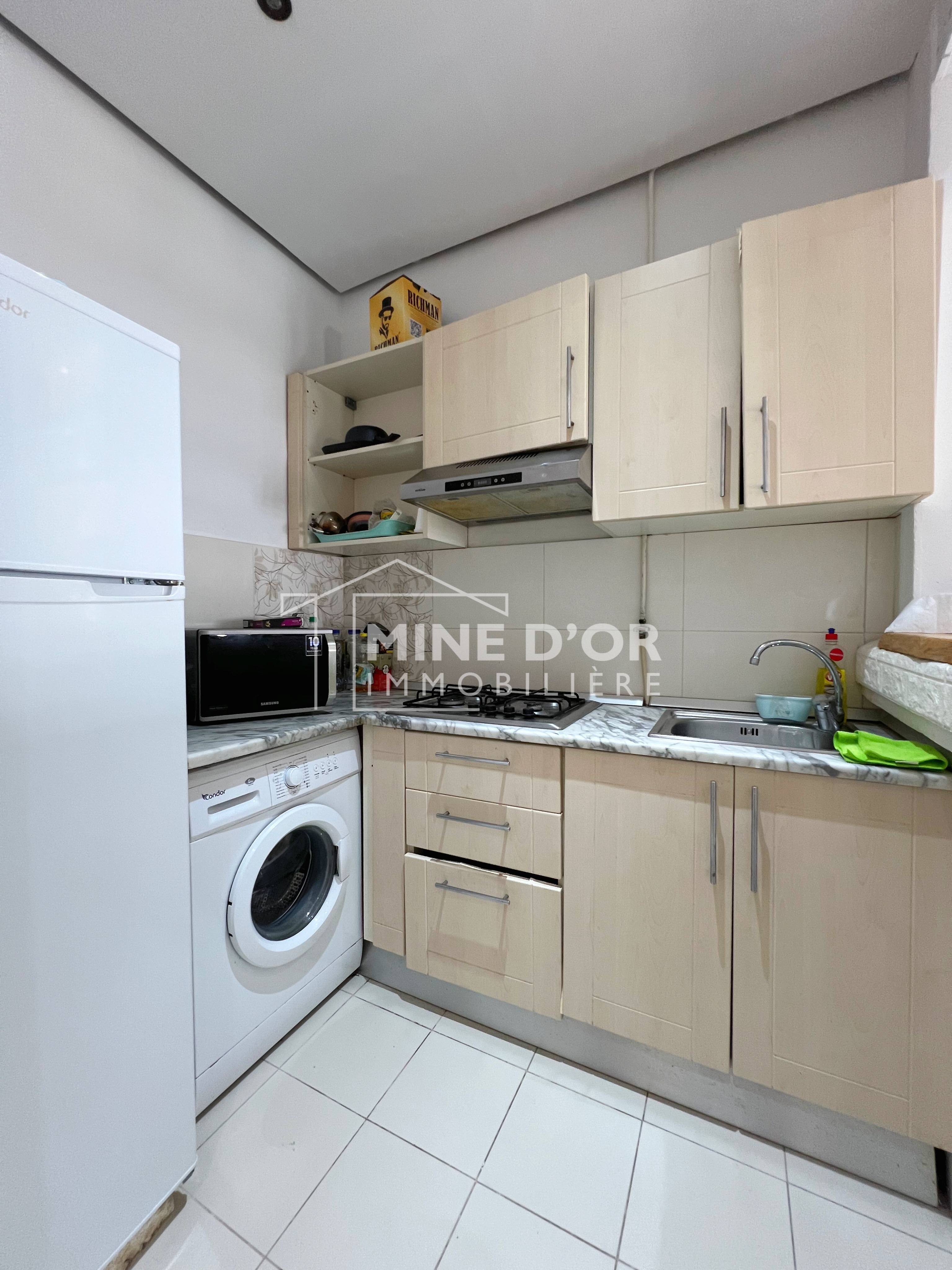 Cite El Khadra Zone urbaine nord Vente Appart. 2 pices Av apprt s1 rnov au coeur de centre urbain nord