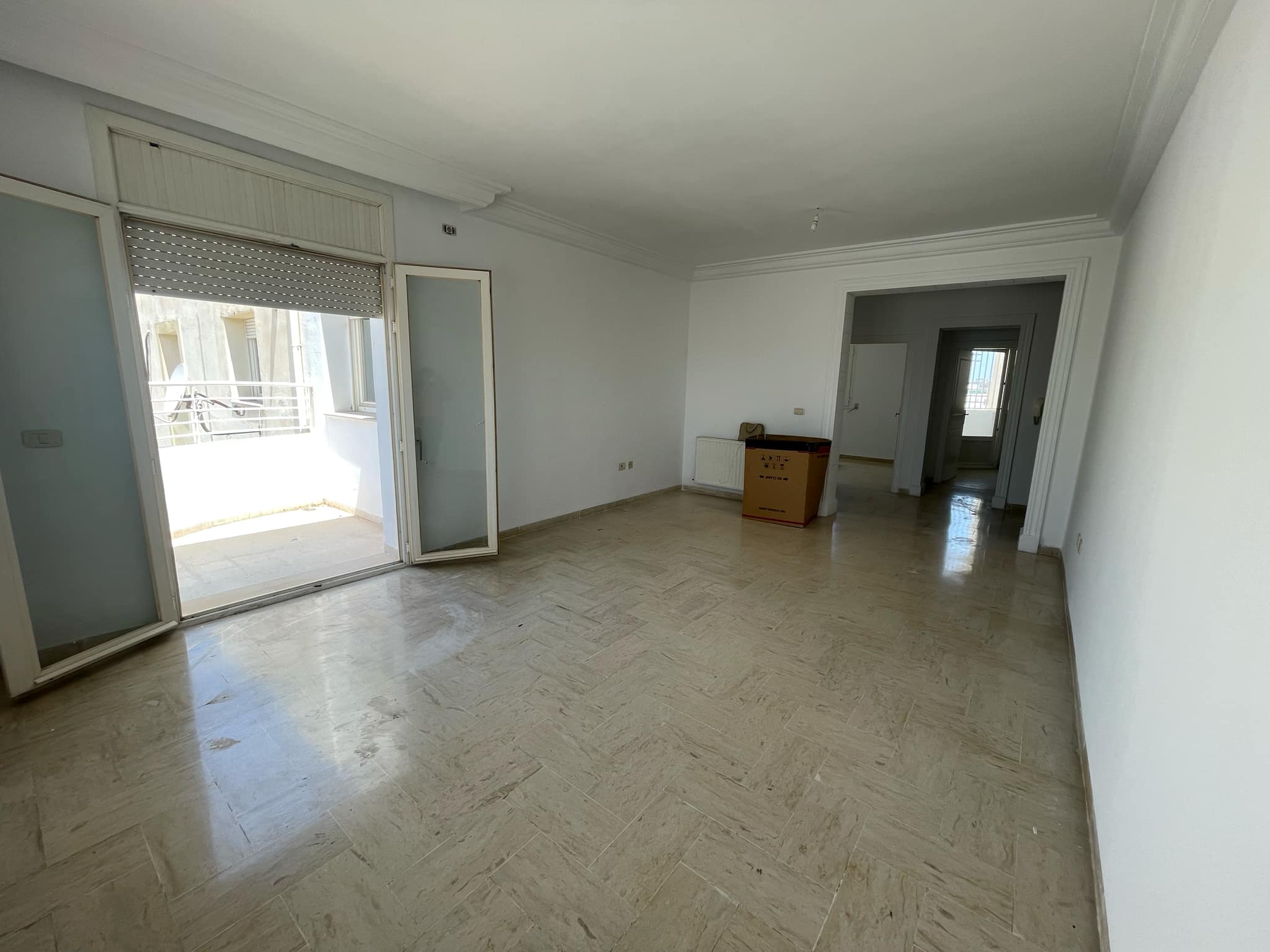 La Marsa El Aouina Location Appart. 4 pices Appartement s4 a l'aouina
