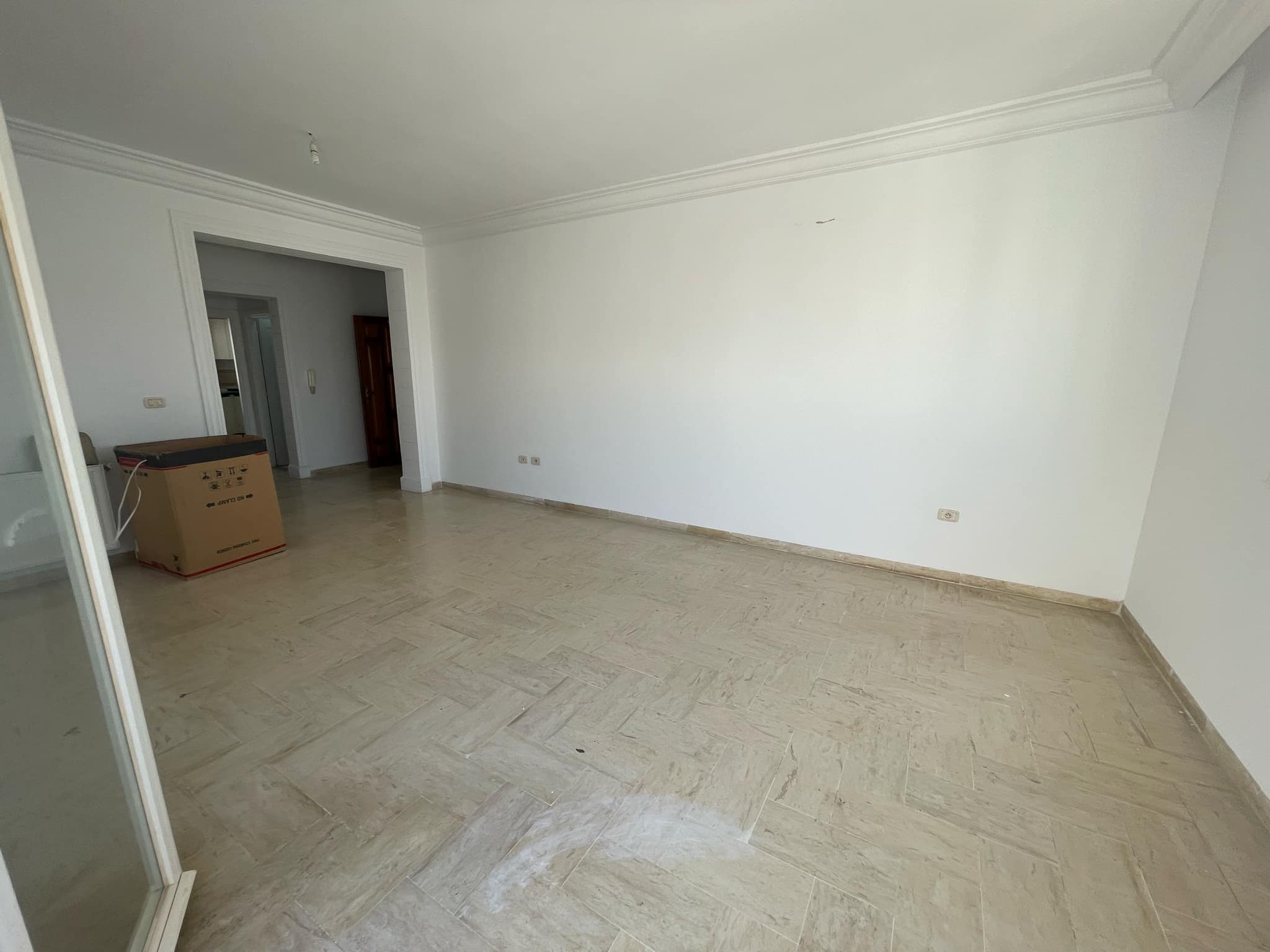 La Marsa El Aouina Location Appart. 4 pices Appartement s4 a l'aouina