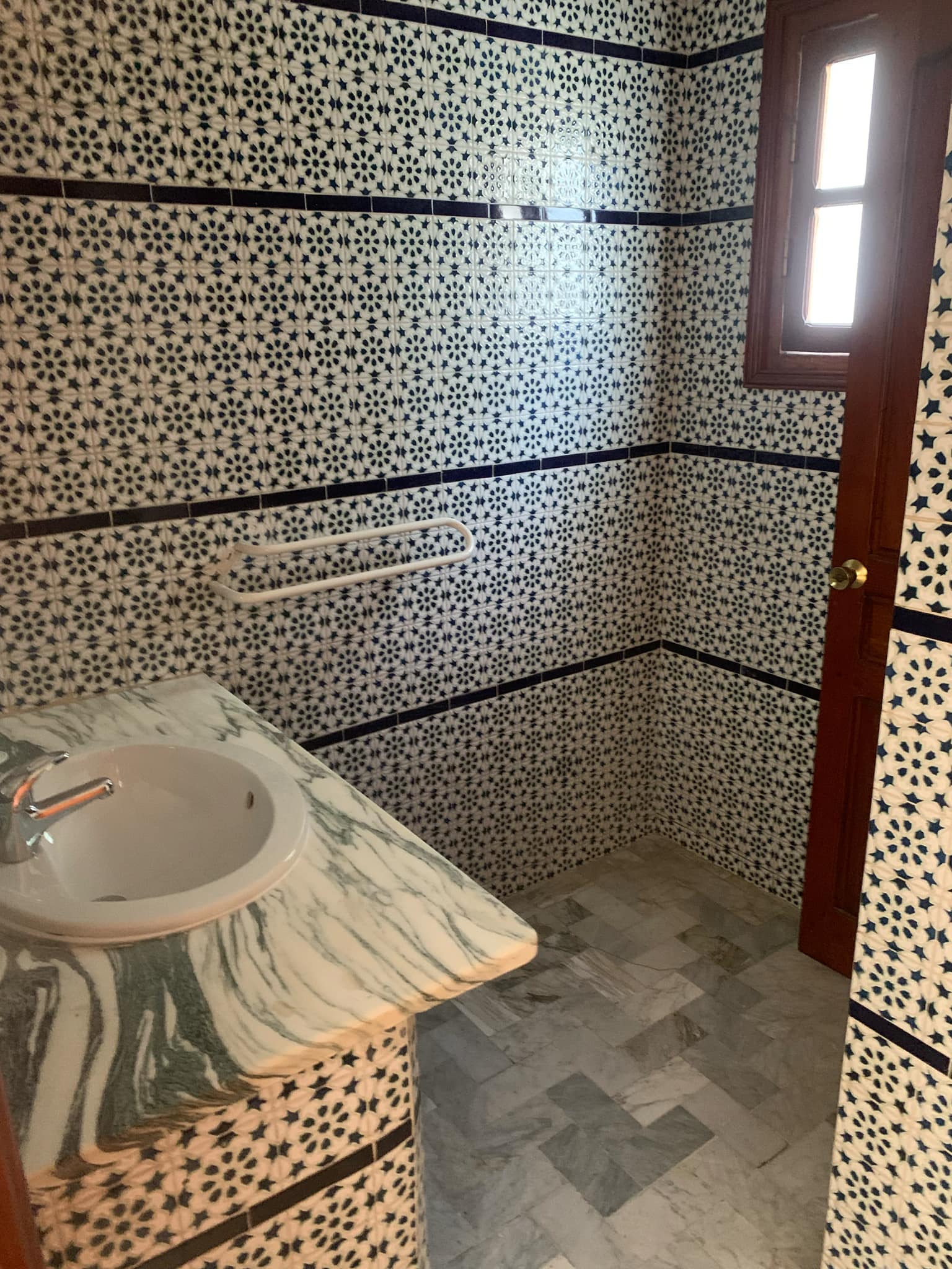 El Menzah El Menzah 9 Location Maisons Une villa  menzah 9 a