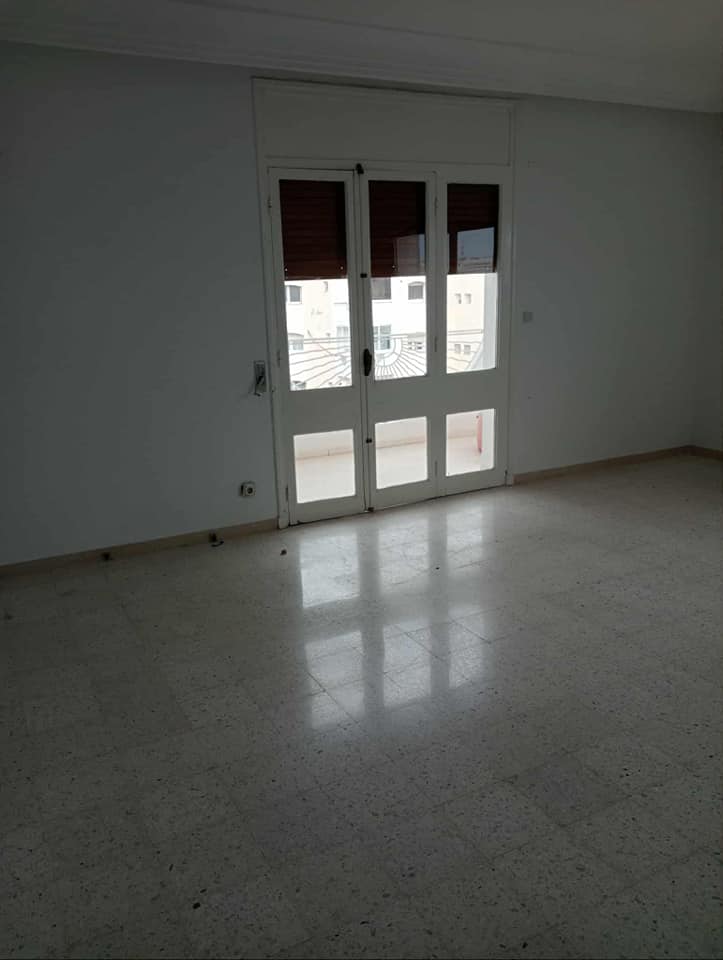 El Menzah El Manar 2 Location Appart. 3 pices Un appartement en s2  manar2